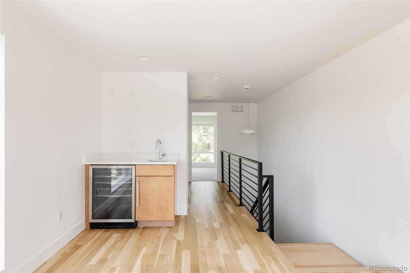 MLS Image #20 for 845 s logan street,denver, Colorado