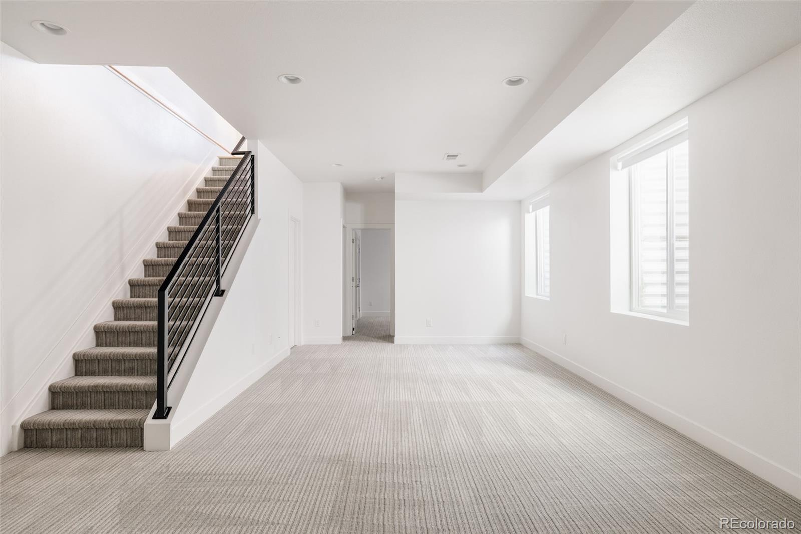 MLS Image #26 for 845 s logan street,denver, Colorado
