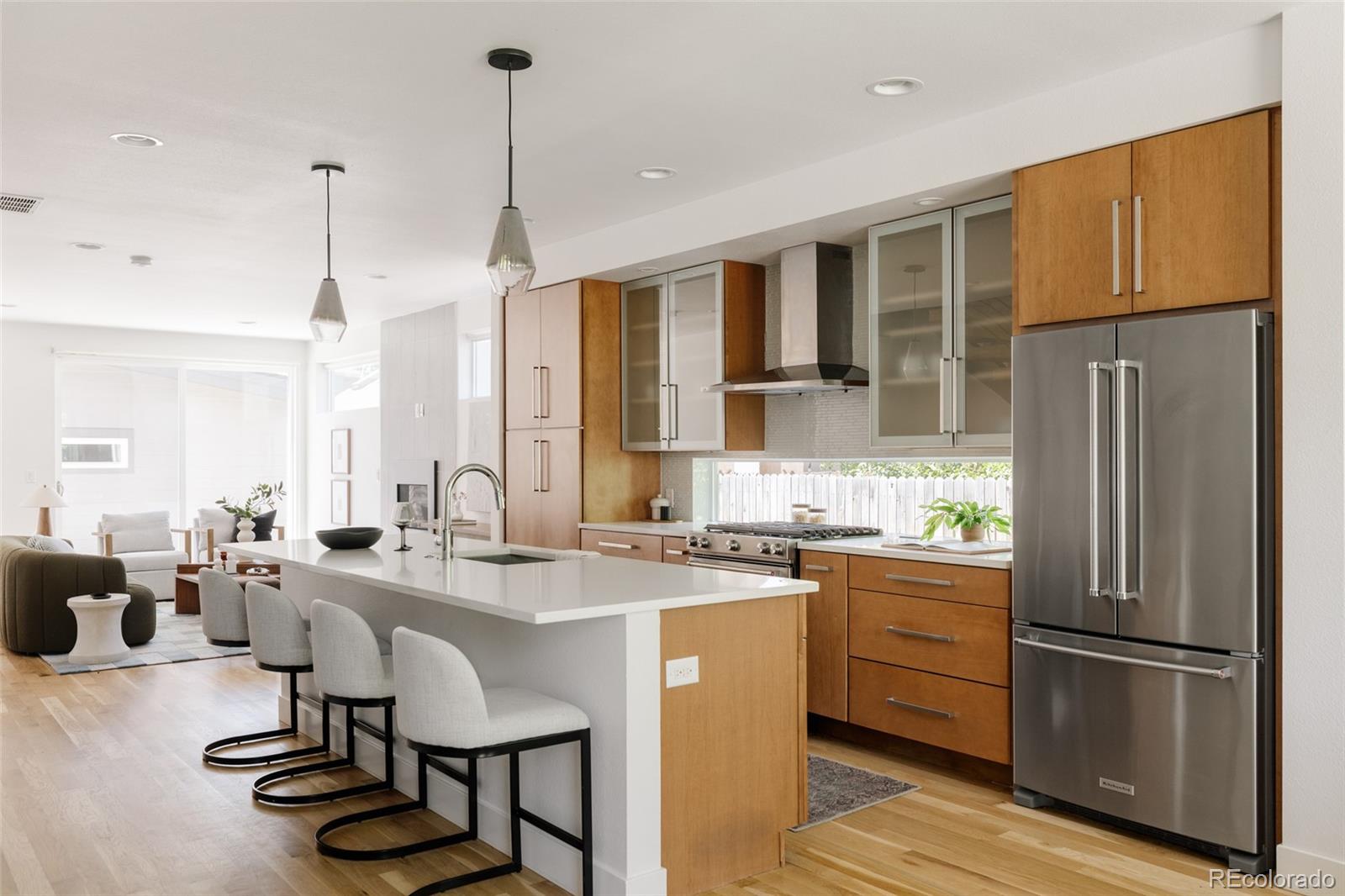 MLS Image #3 for 845 s logan street,denver, Colorado