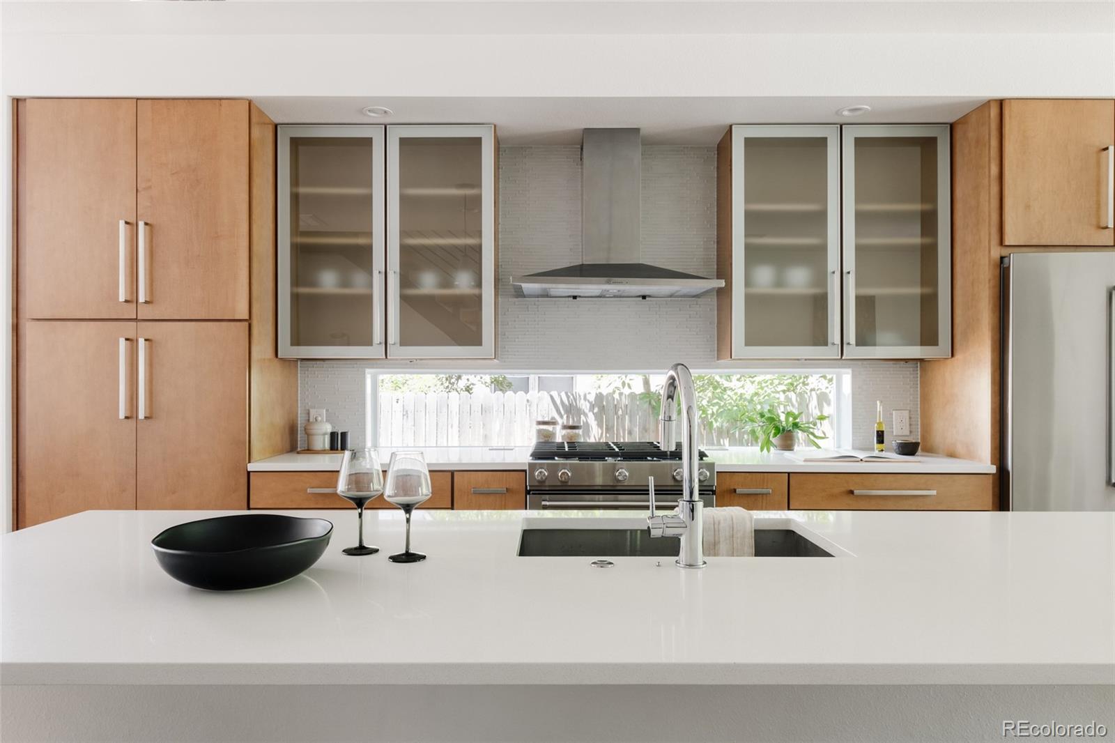 MLS Image #4 for 845 s logan street,denver, Colorado