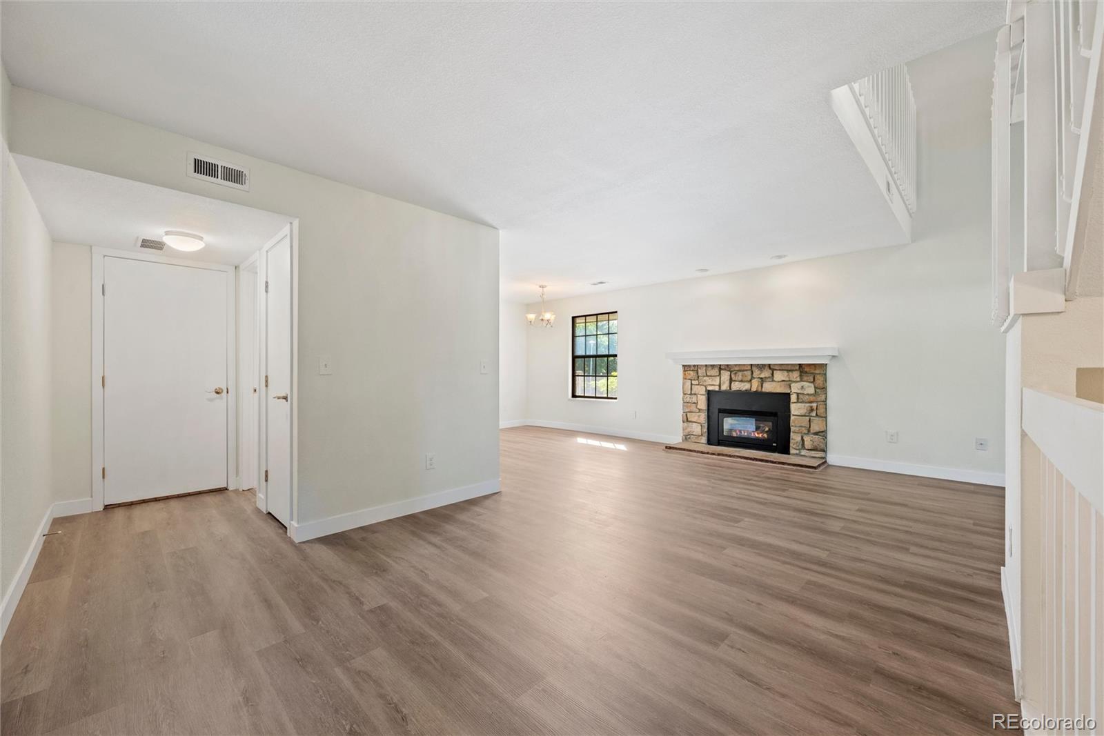 MLS Image #4 for 1350 s idalia street,aurora, Colorado