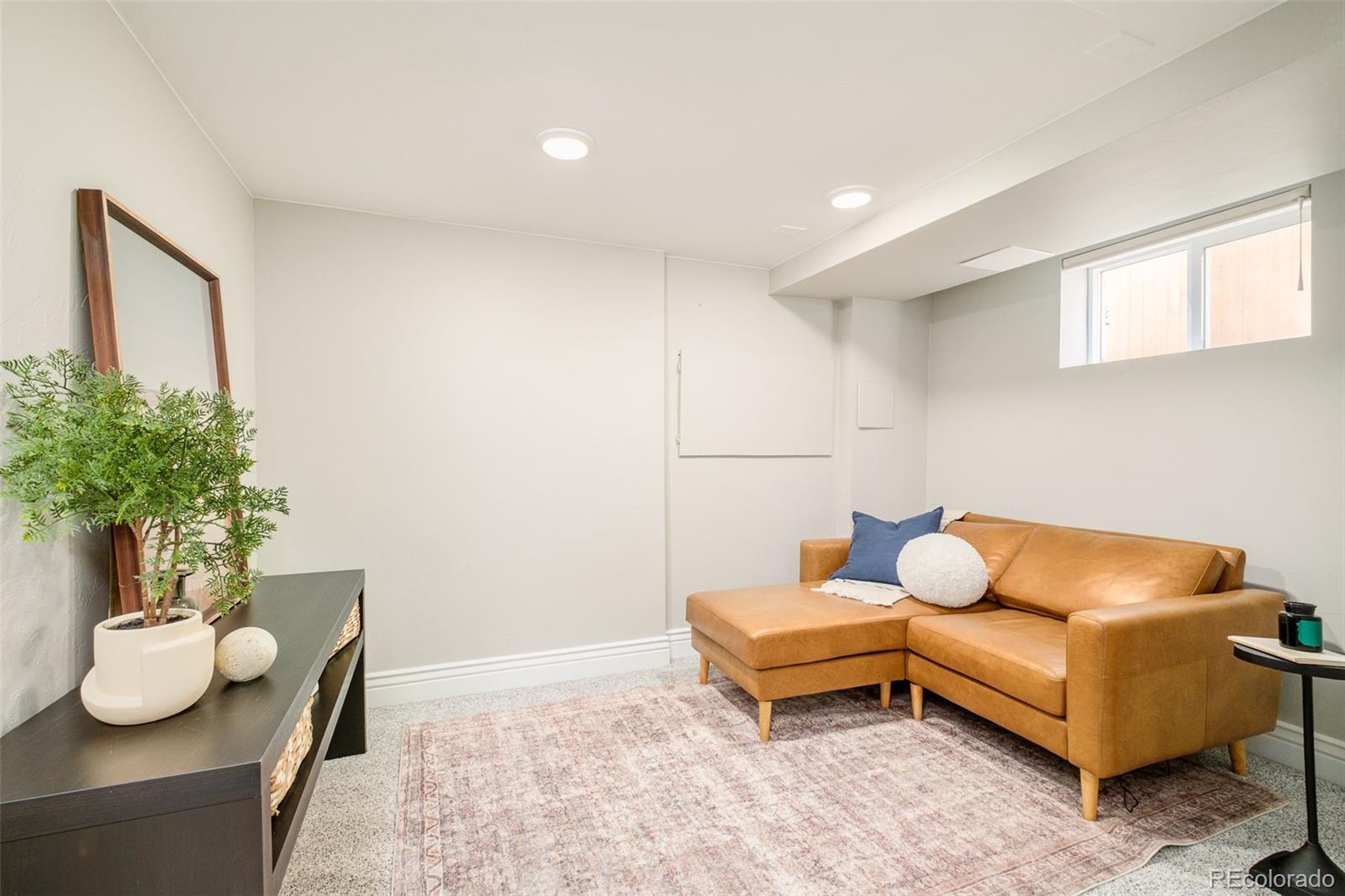 MLS Image #25 for 2219 s humboldt street,denver, Colorado