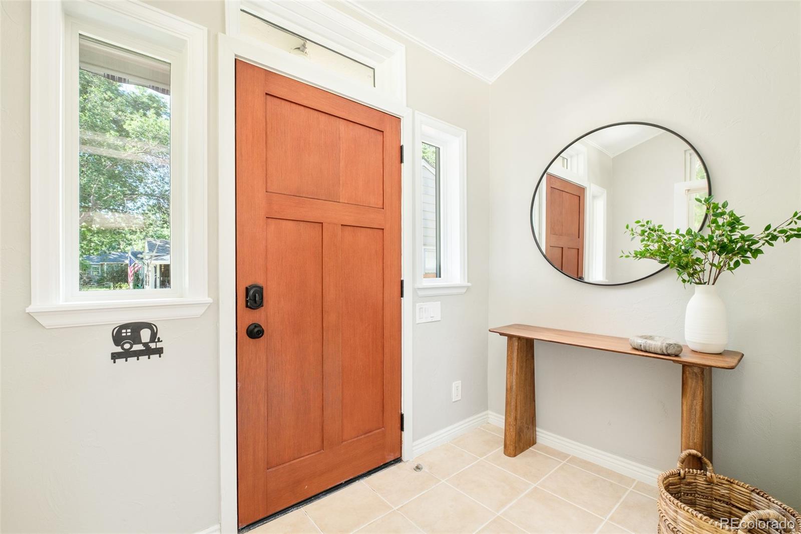 MLS Image #5 for 2219 s humboldt street,denver, Colorado