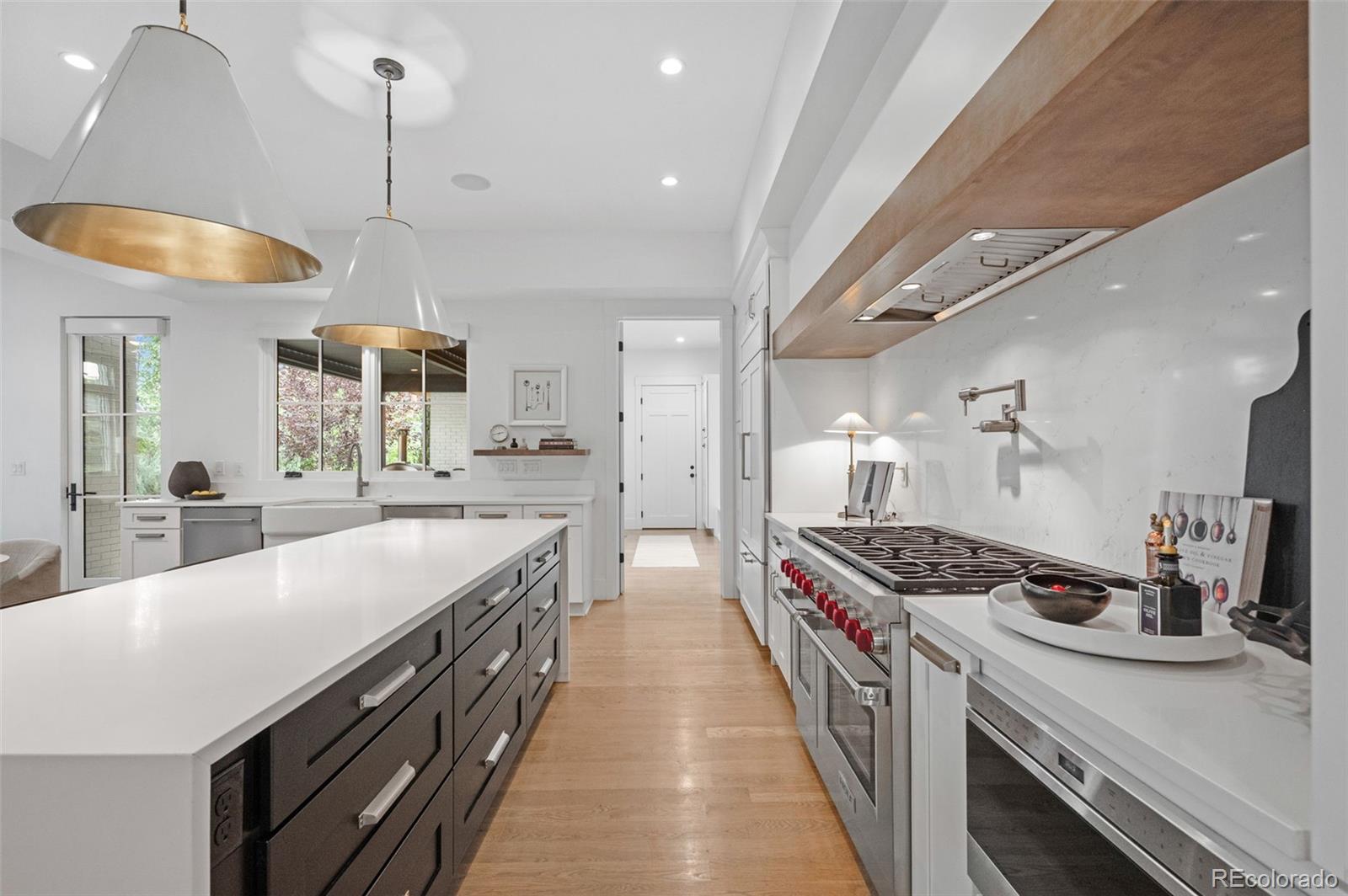 MLS Image #10 for 891 s york street,denver, Colorado