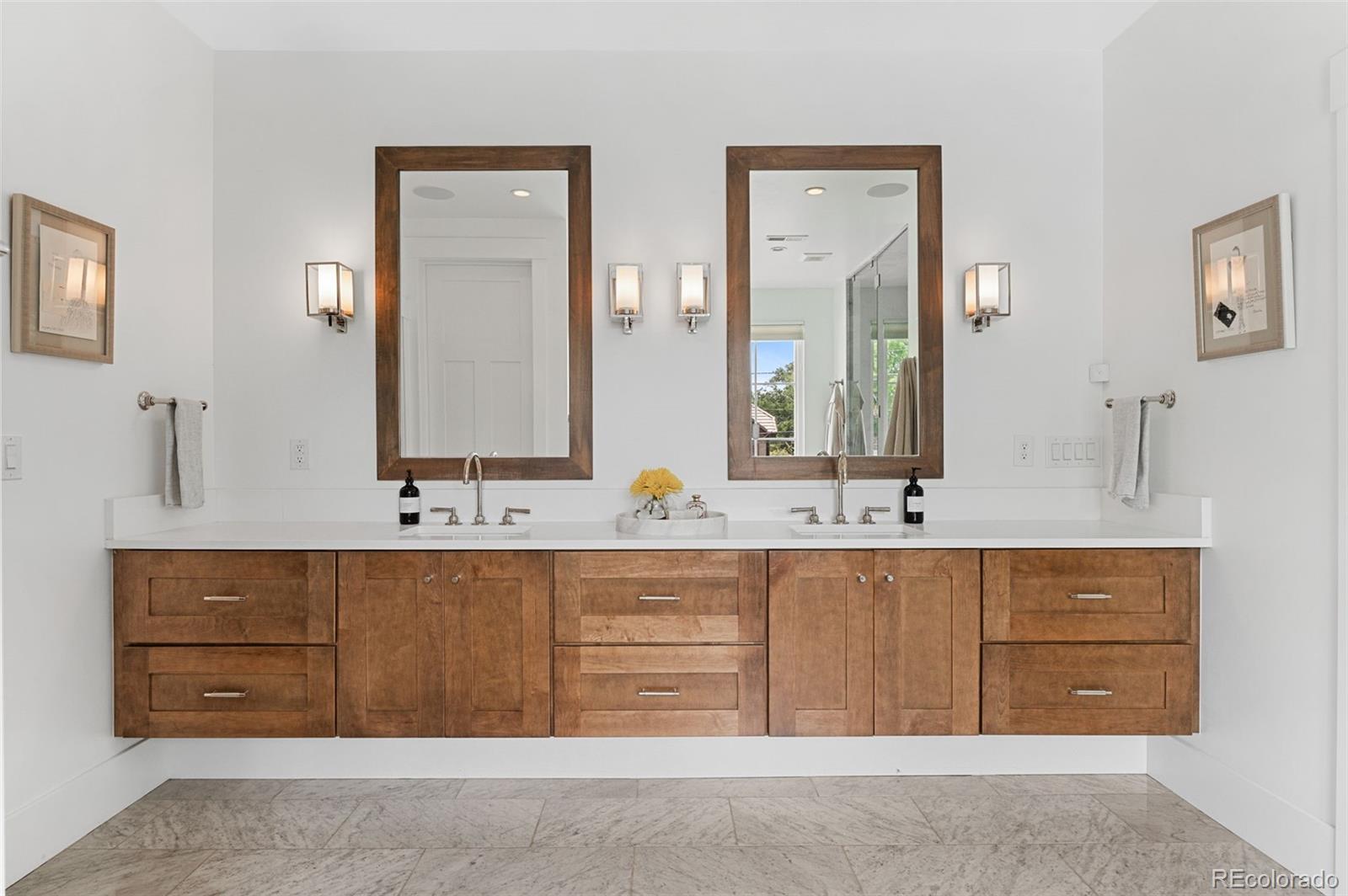 MLS Image #28 for 891 s york street,denver, Colorado