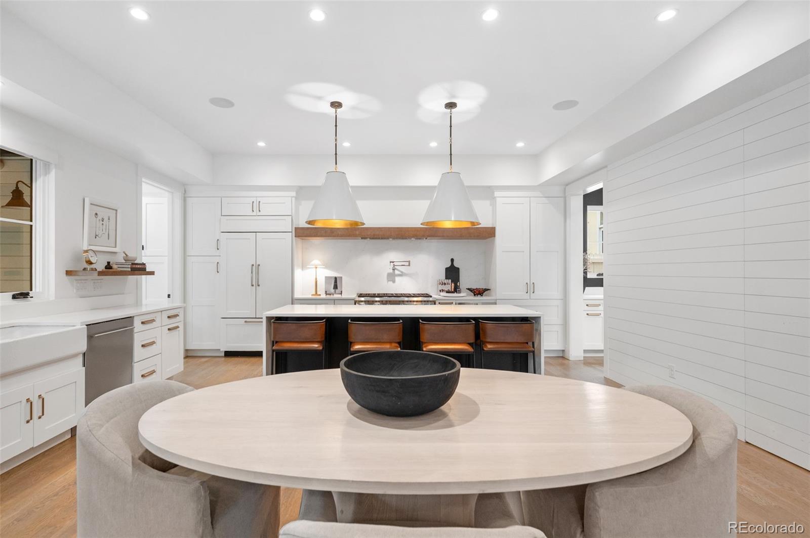 MLS Image #6 for 891 s york street,denver, Colorado