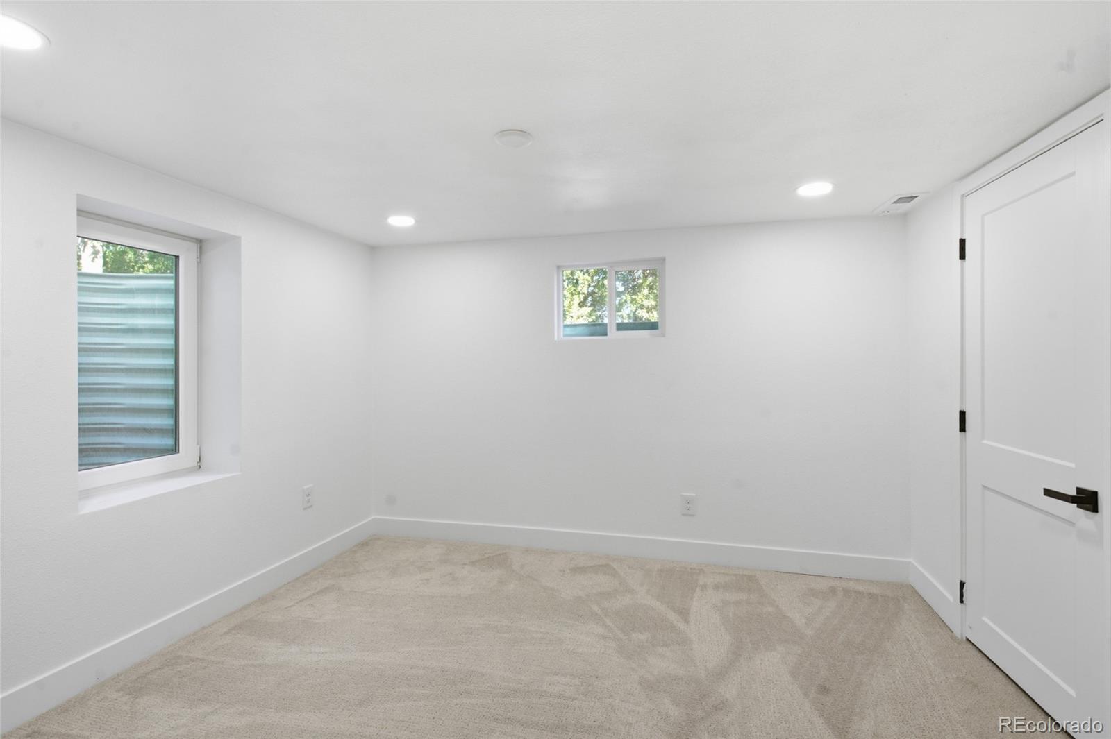 MLS Image #16 for 4992  bryant street,denver, Colorado