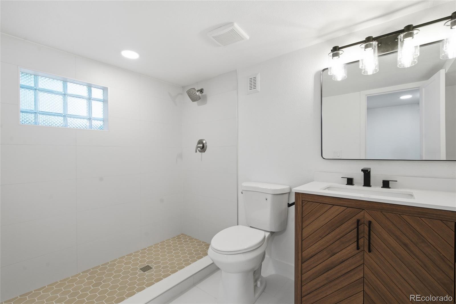 MLS Image #17 for 4992  bryant street,denver, Colorado