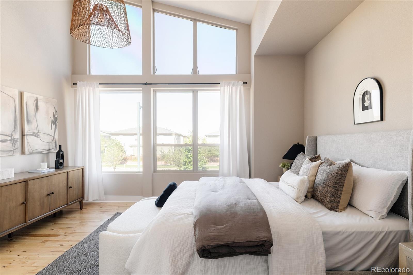MLS Image #14 for 3422  central park boulevard,denver, Colorado