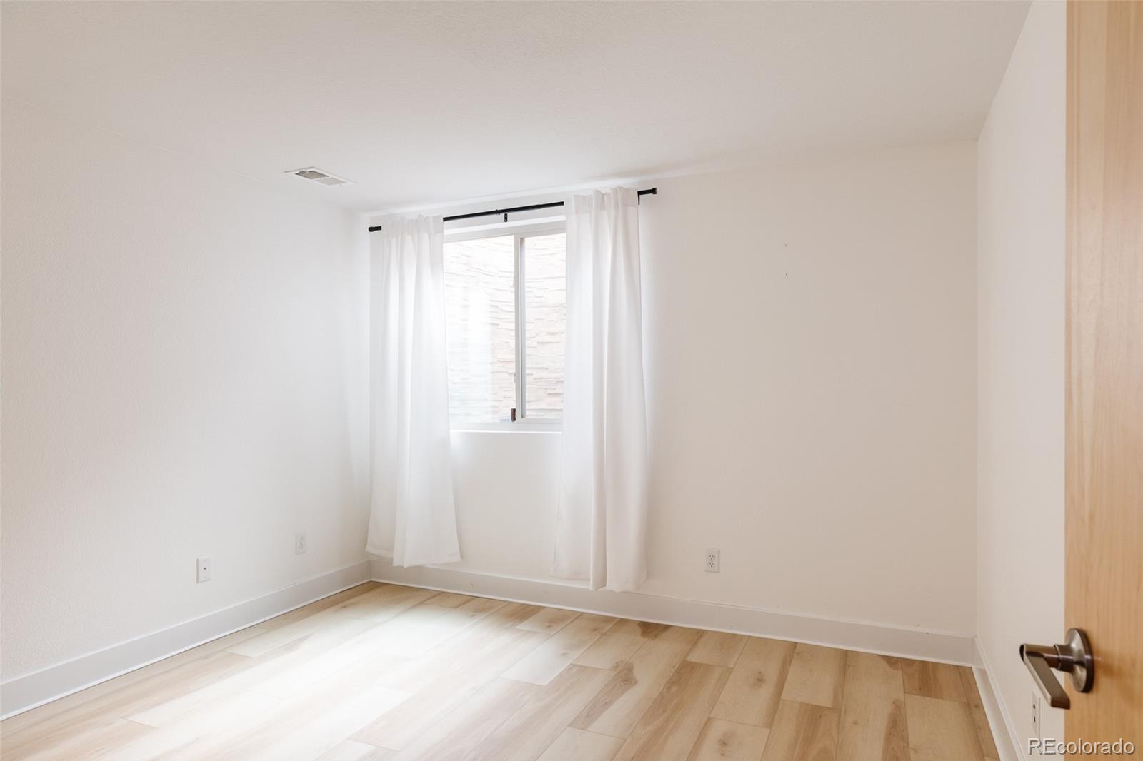 MLS Image #26 for 3422  central park boulevard,denver, Colorado