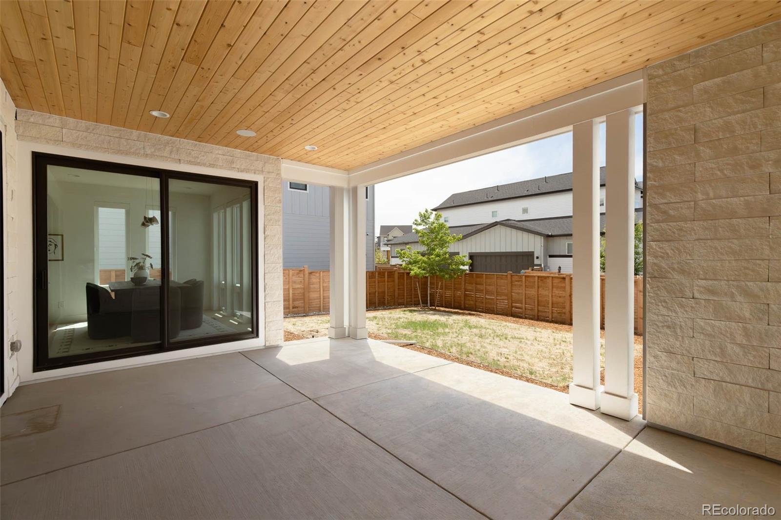 MLS Image #16 for 9968 e 63rd drive,denver, Colorado