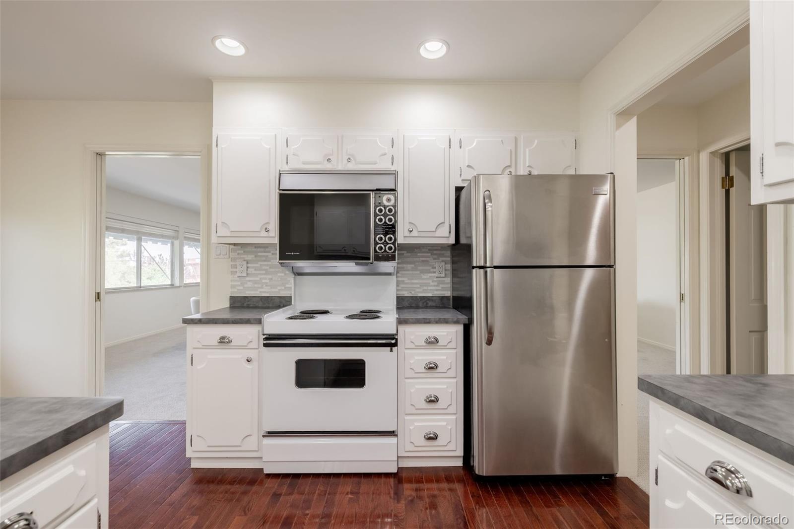MLS Image #18 for 2205 s holly street,denver, Colorado