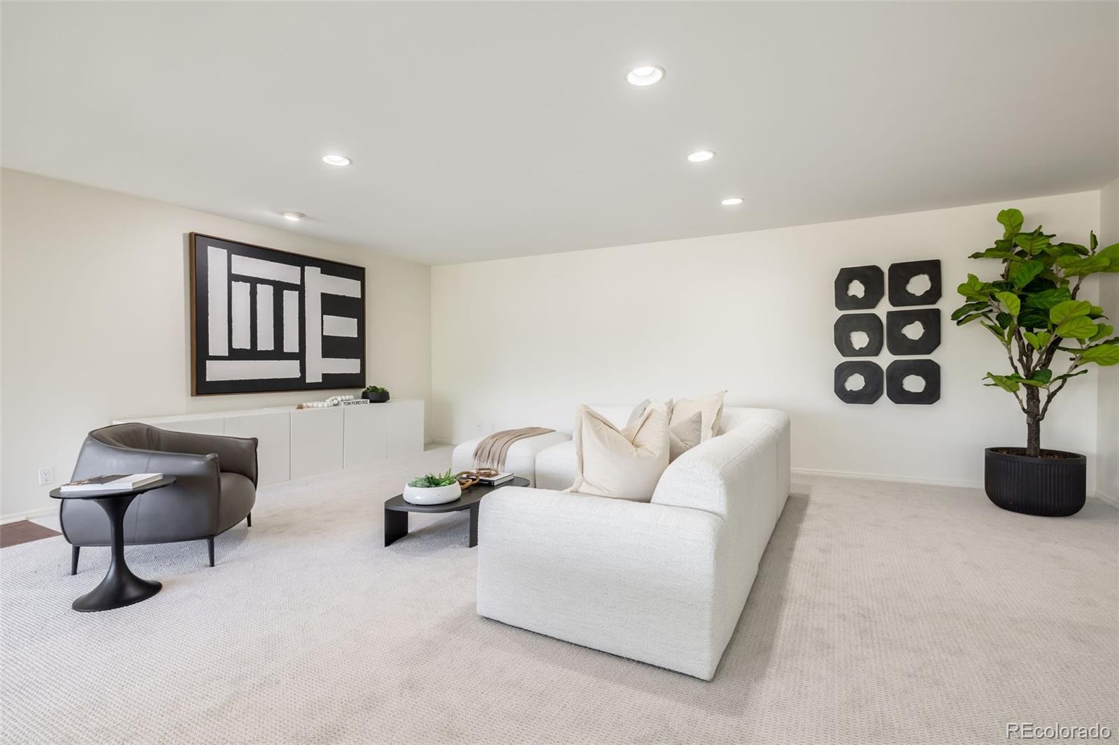 MLS Image #8 for 2205 s holly street,denver, Colorado