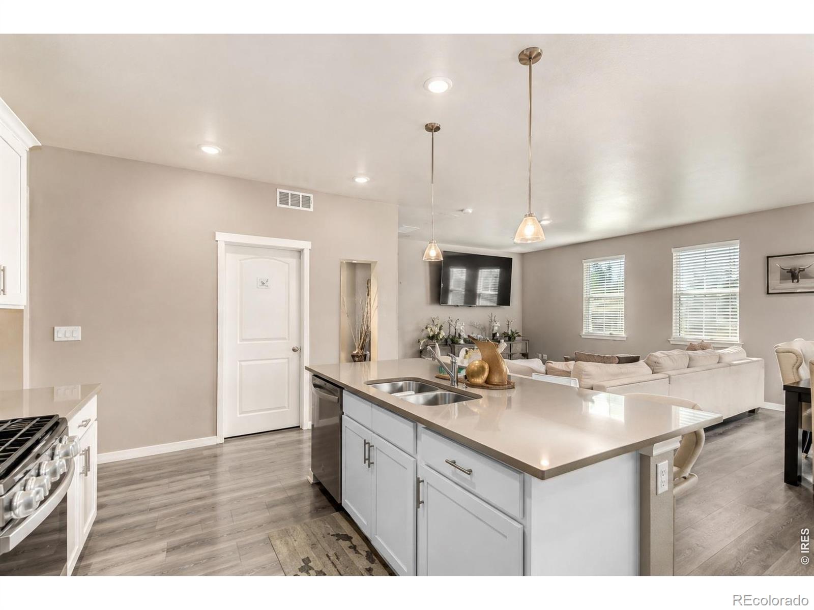 MLS Image #19 for 305 n 64th avenue,greeley, Colorado