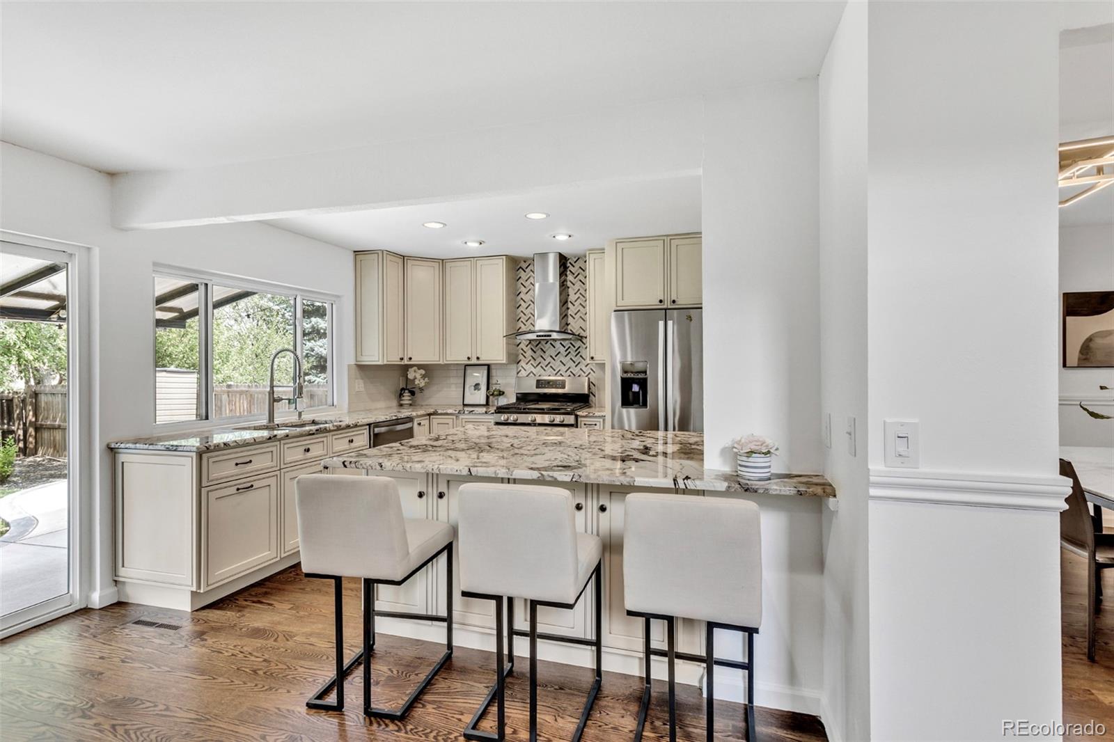 MLS Image #10 for 7926 s roslyn way,englewood, Colorado