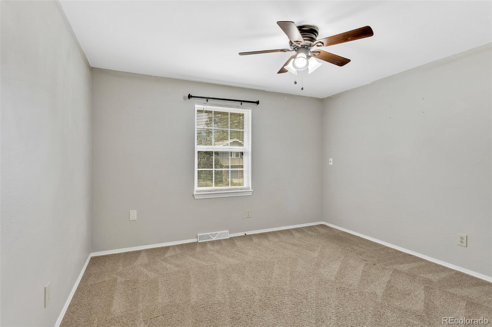 MLS Image #18 for 7926 s roslyn way,englewood, Colorado