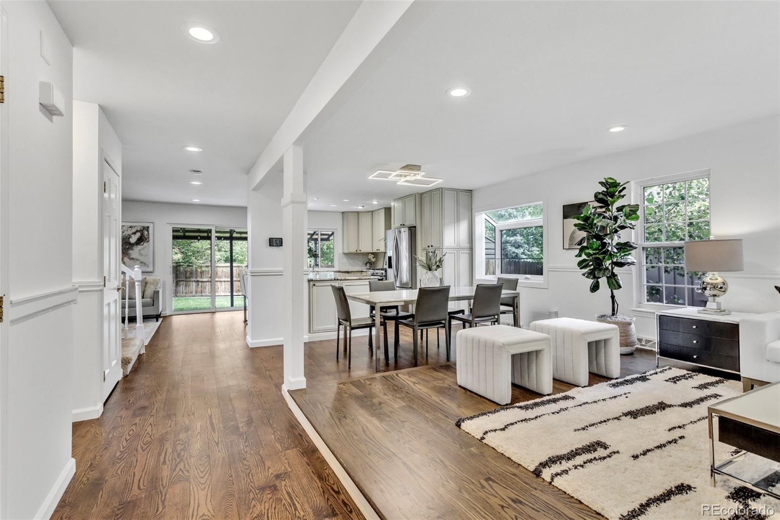 MLS Image #4 for 7926 s roslyn way,englewood, Colorado