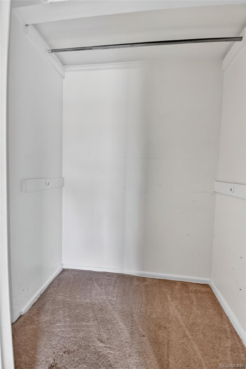 MLS Image #12 for 3309 s monaco street parkway,denver, Colorado