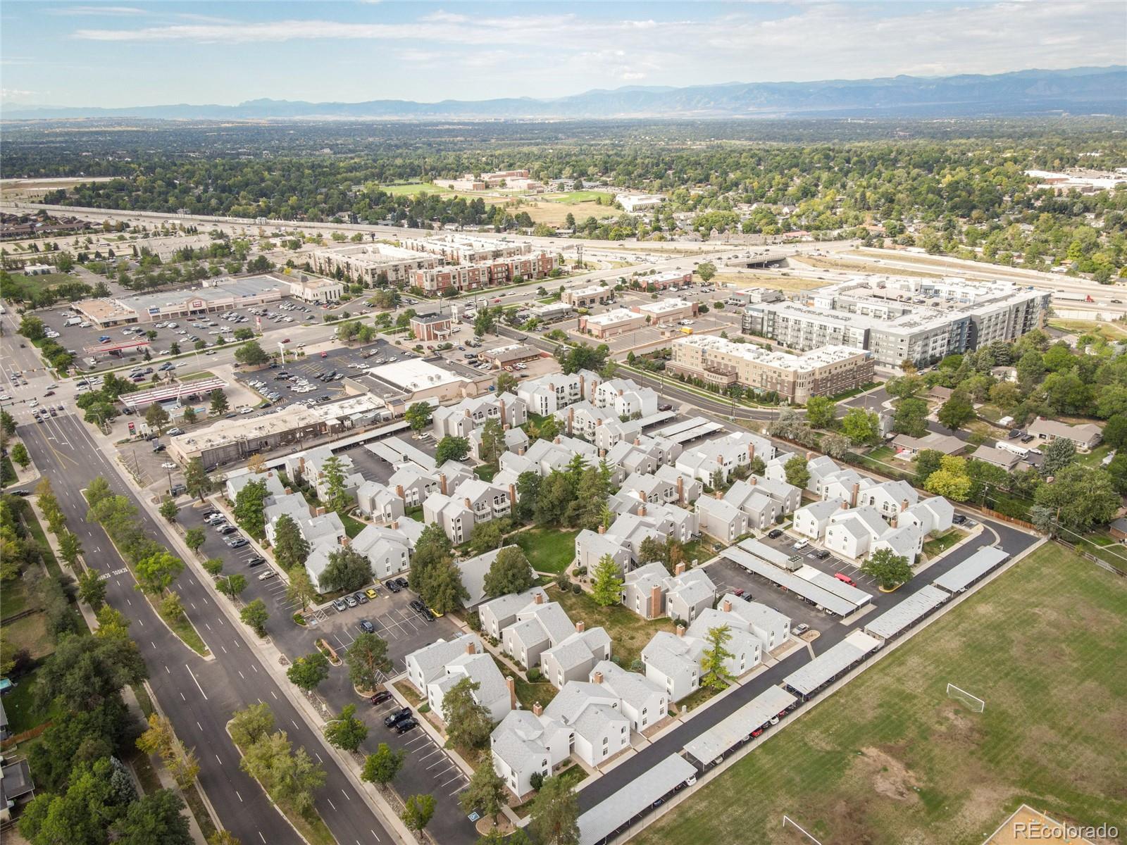 MLS Image #22 for 3309 s monaco street parkway,denver, Colorado