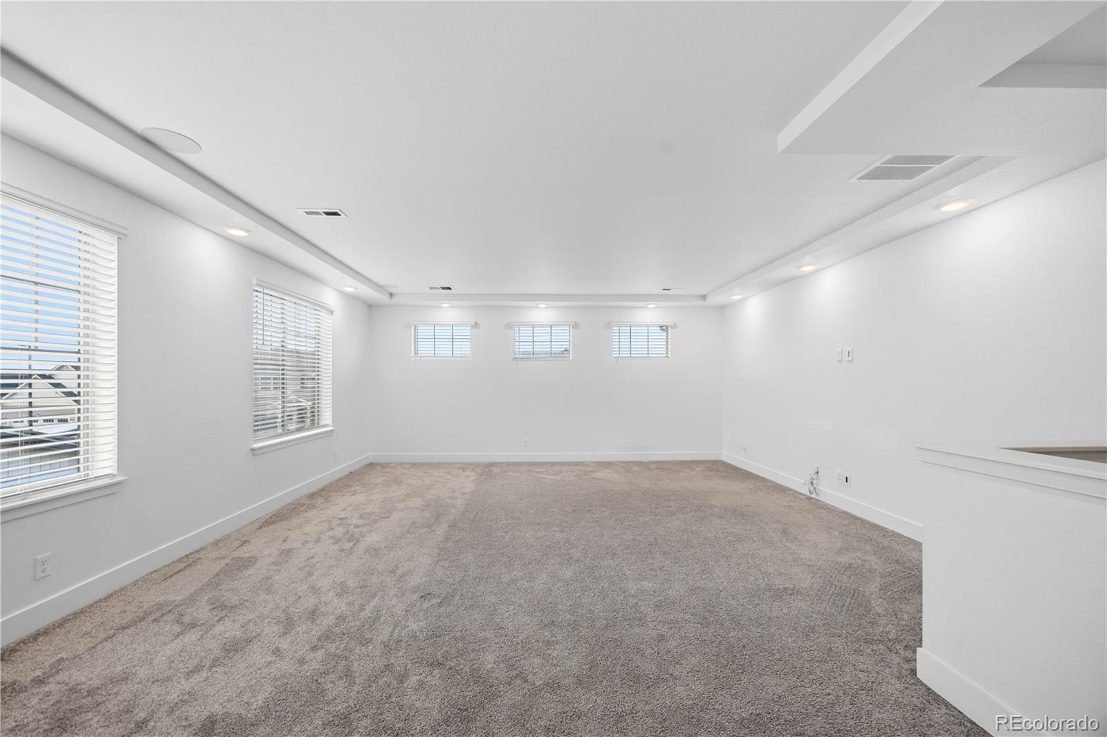 MLS Image #32 for 20750 e beekman place,denver, Colorado
