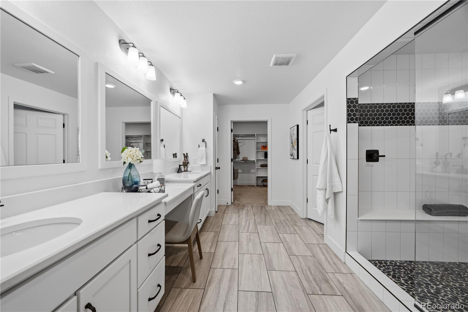 MLS Image #39 for 20750 e beekman place,denver, Colorado