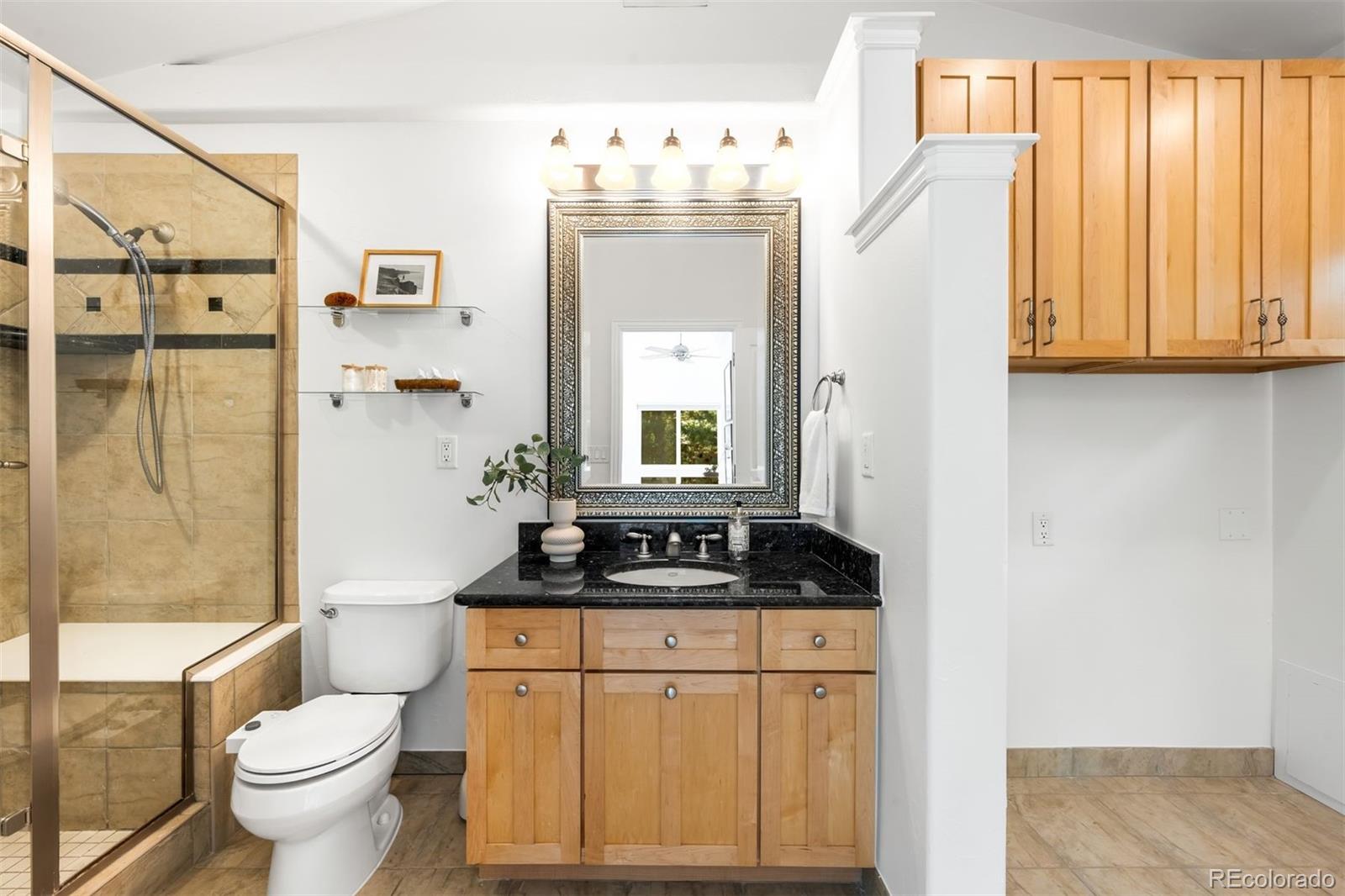 MLS Image #11 for 2985 s forest street,denver, Colorado