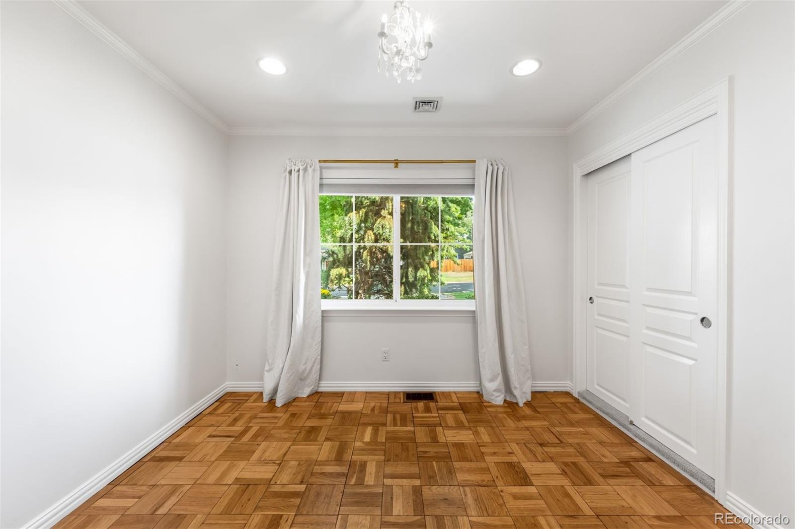 MLS Image #14 for 2985 s forest street,denver, Colorado