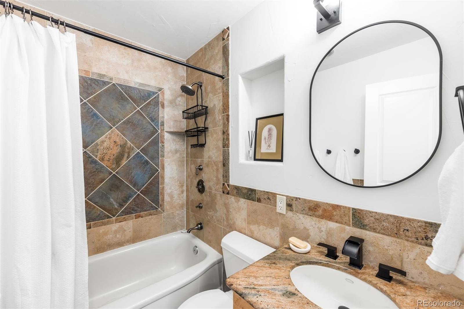 MLS Image #15 for 2985 s forest street,denver, Colorado