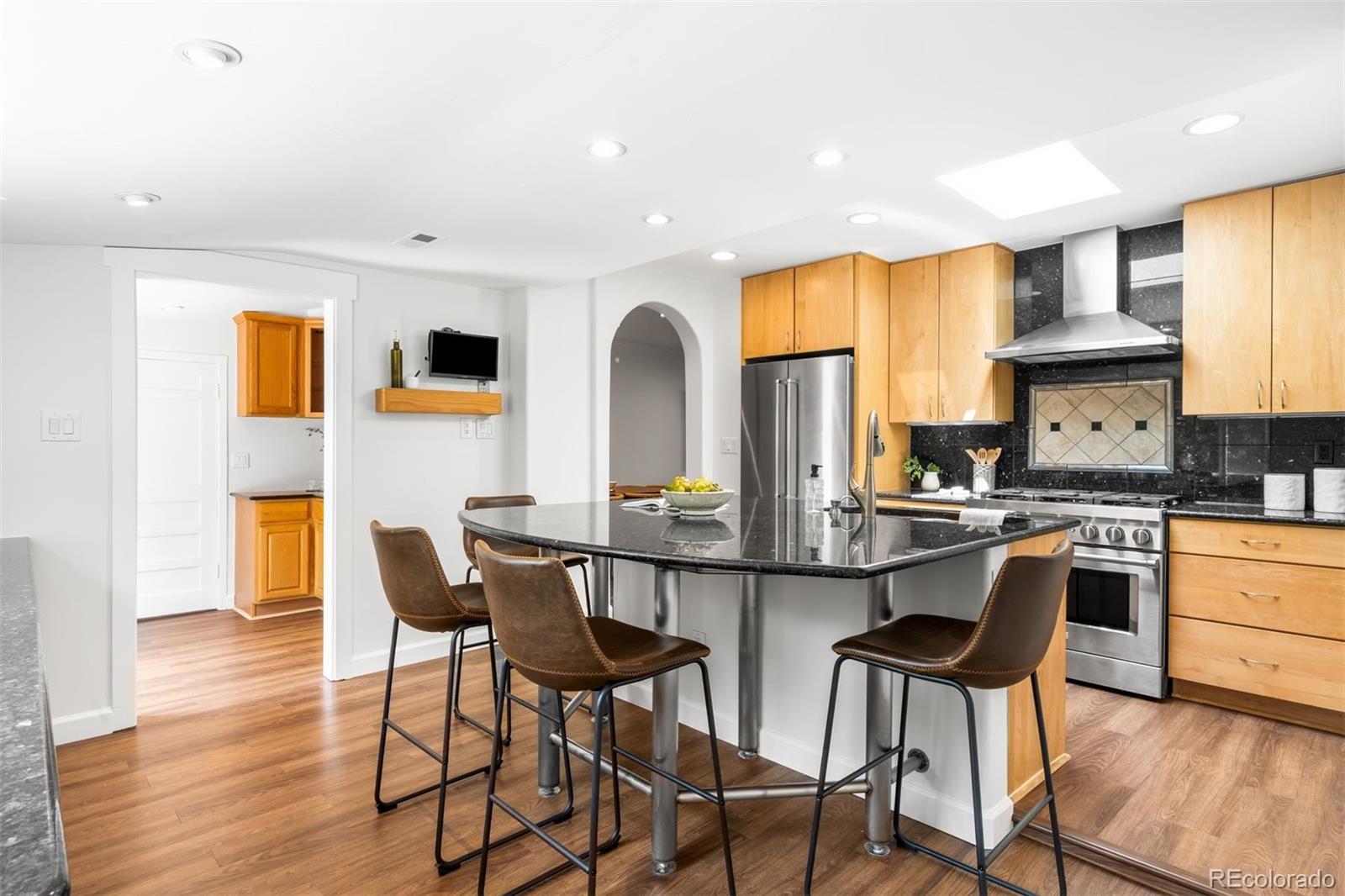 MLS Image #7 for 2985 s forest street,denver, Colorado