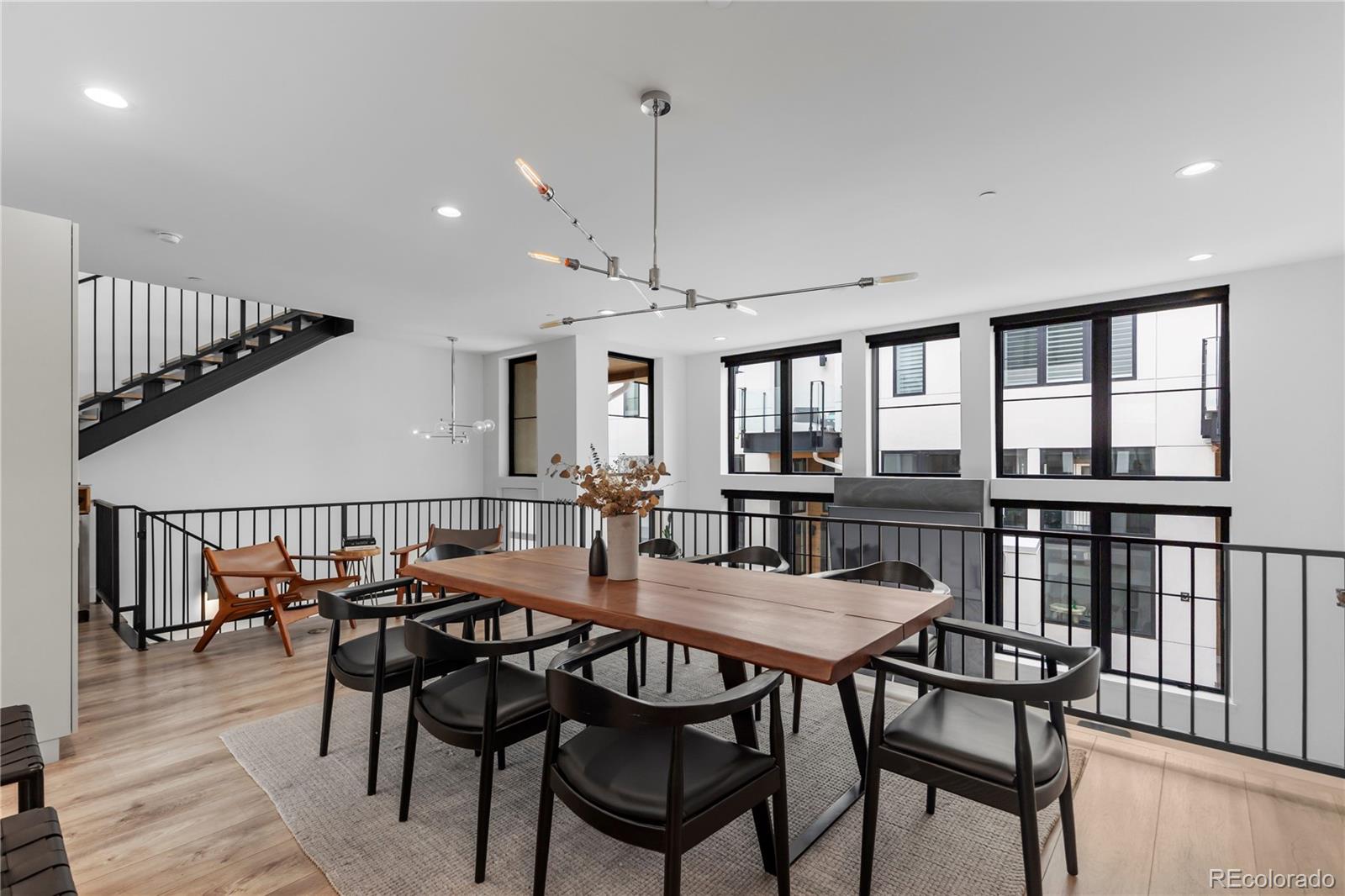 MLS Image #13 for 818  ash street,denver, Colorado