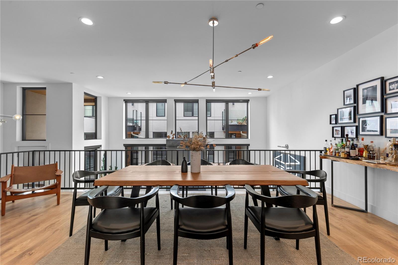 MLS Image #16 for 818  ash street,denver, Colorado