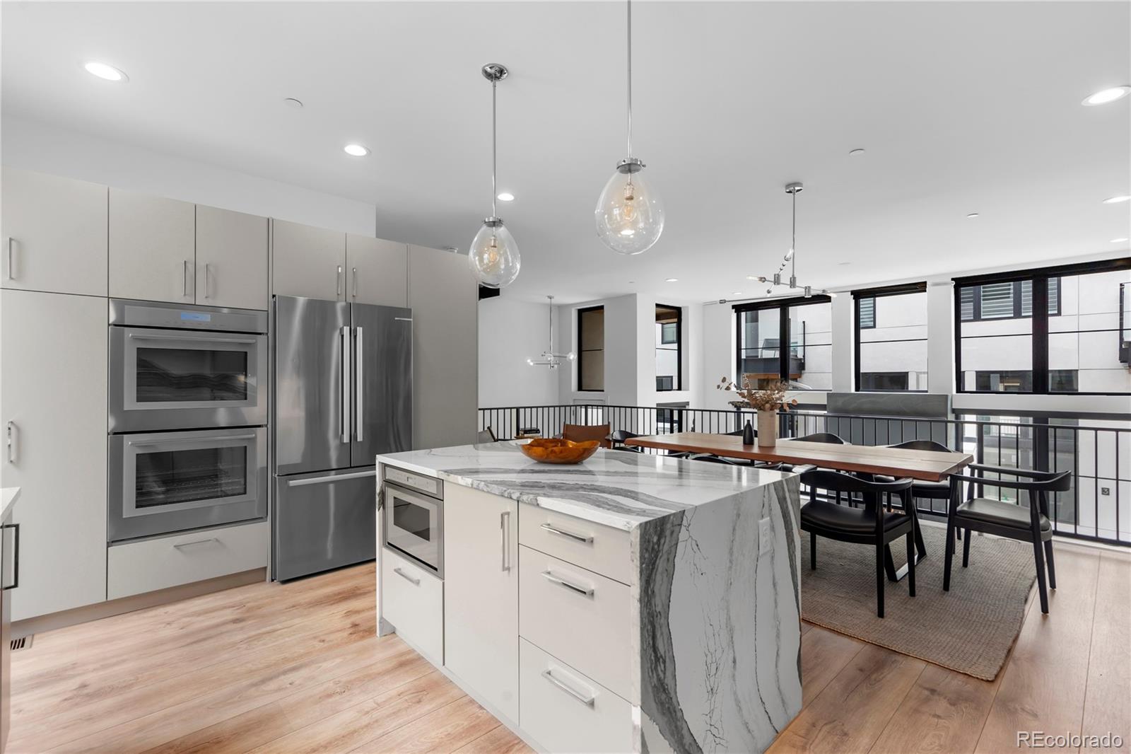 MLS Image #19 for 818  ash street,denver, Colorado