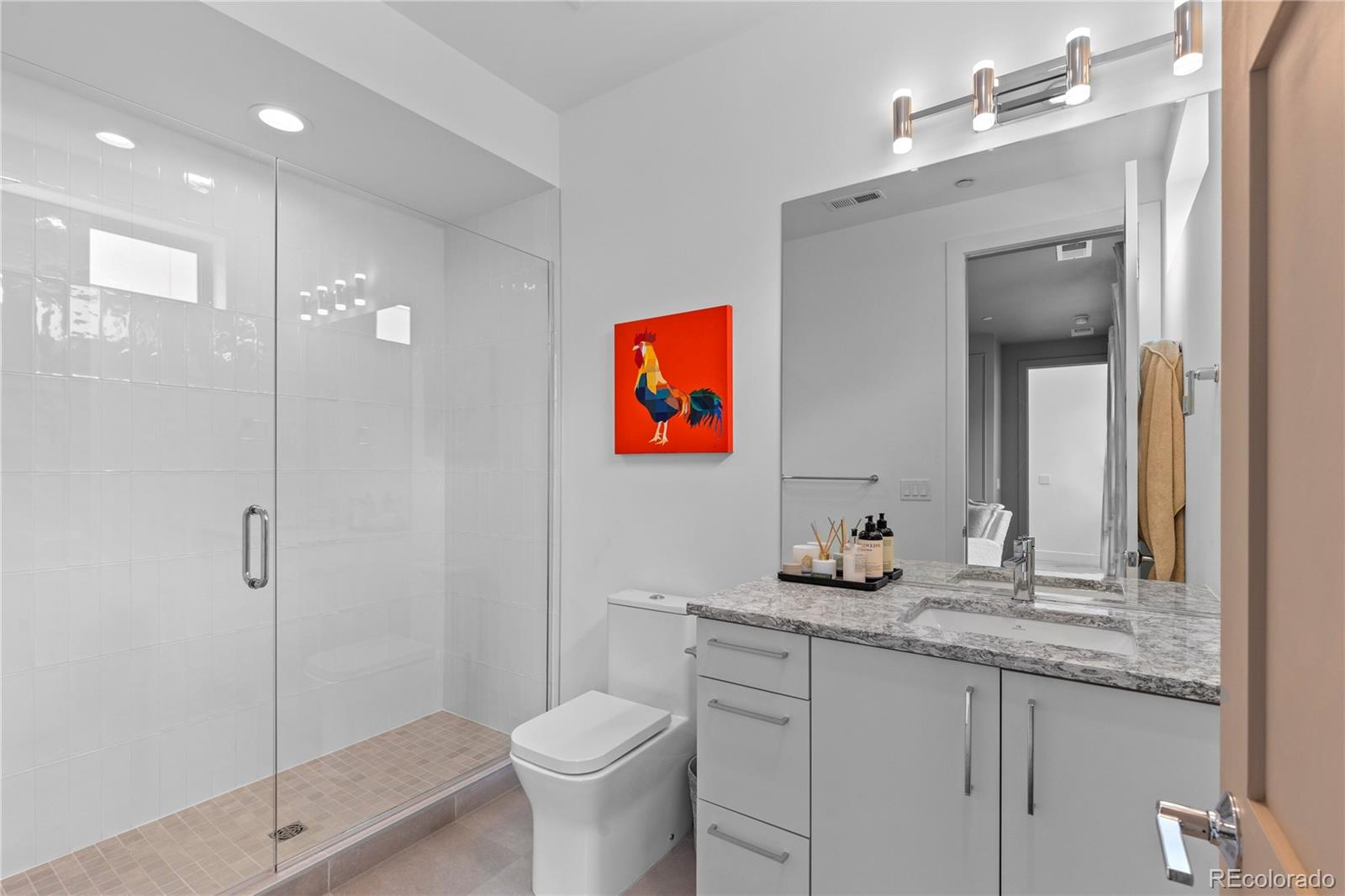 MLS Image #32 for 818  ash street,denver, Colorado