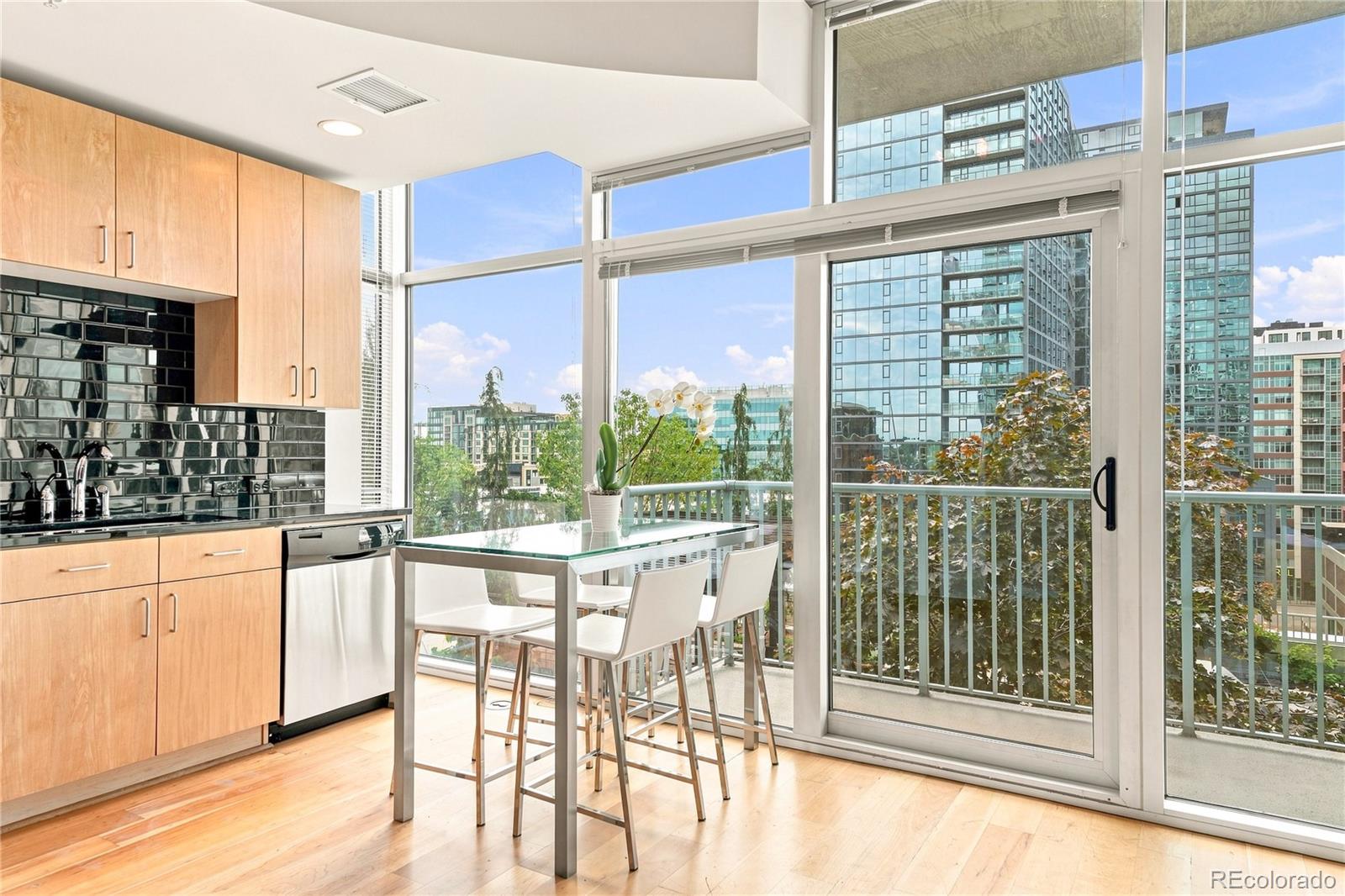 MLS Image #5 for 1700  bassett street,denver, Colorado