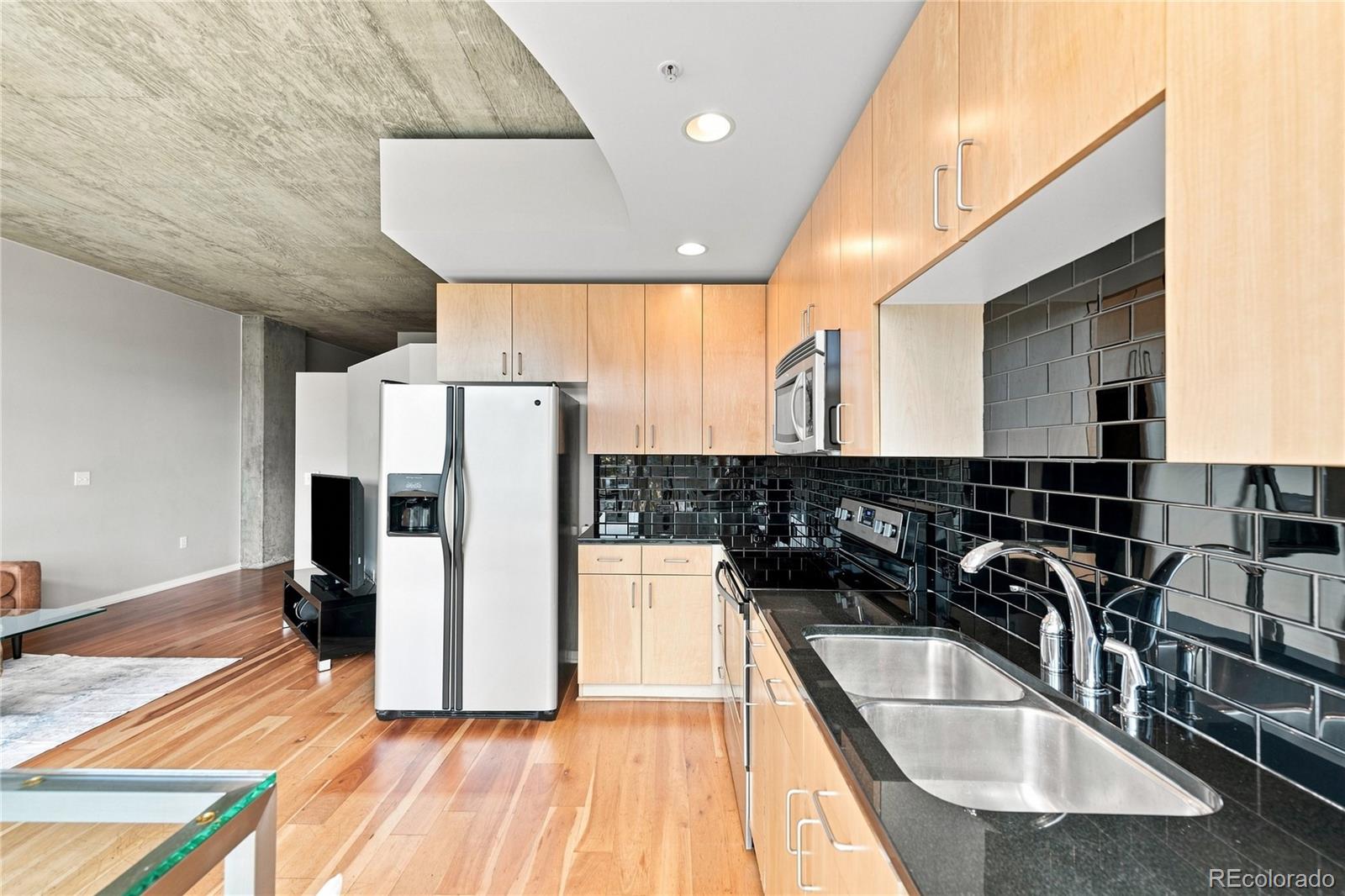 MLS Image #6 for 1700  bassett street,denver, Colorado