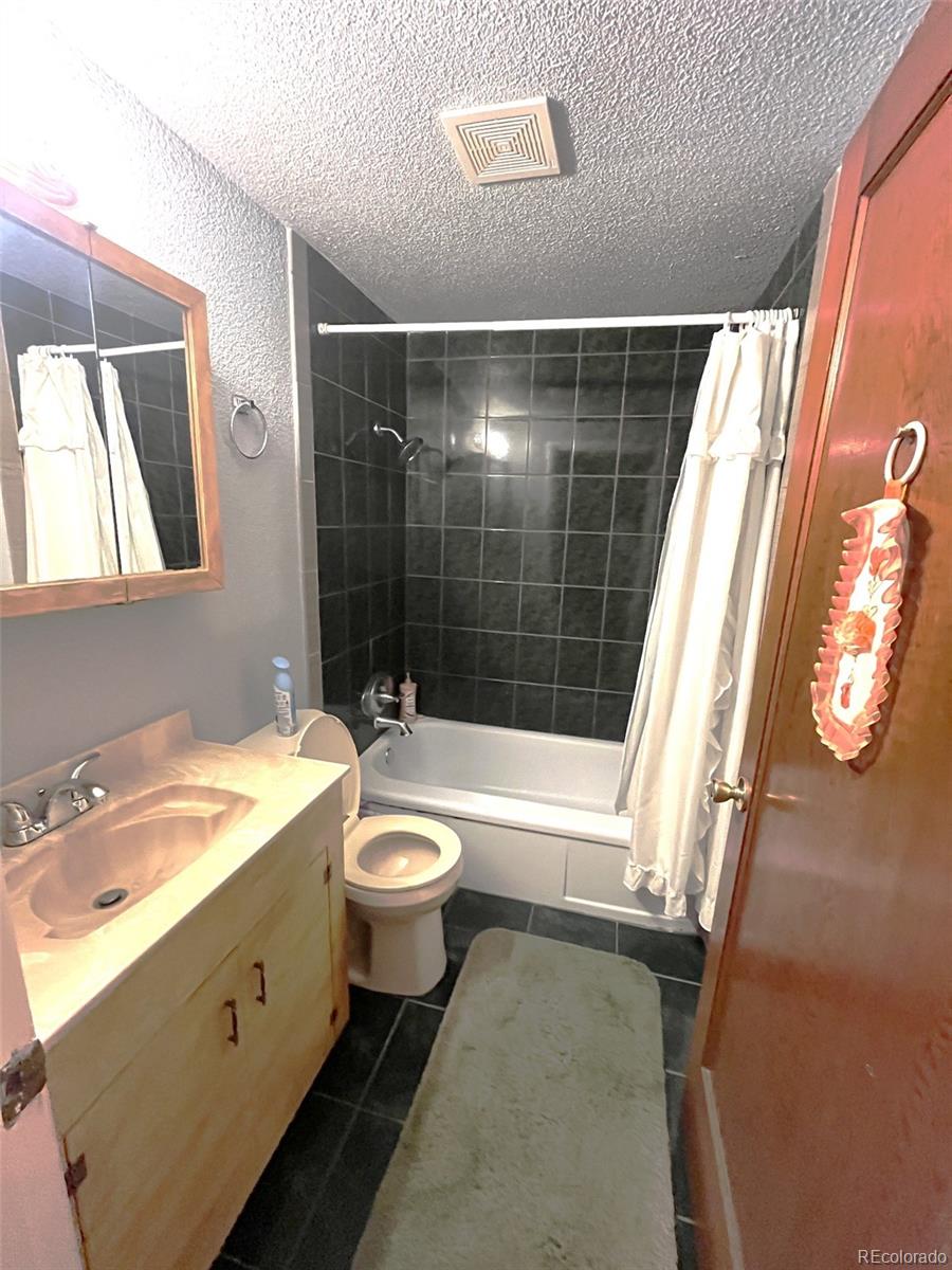 MLS Image #14 for 1701  bahama street,aurora, Colorado