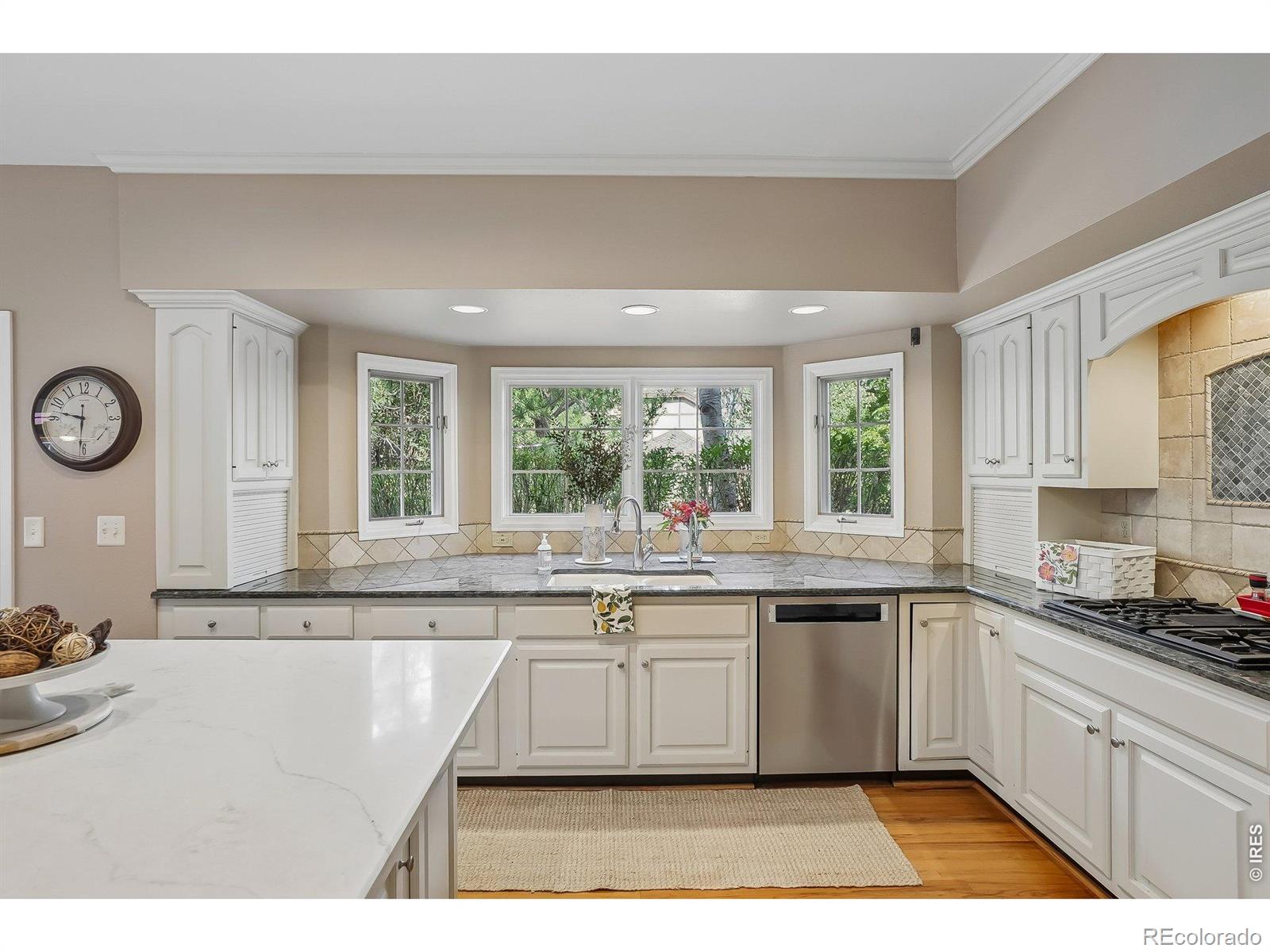 MLS Image #12 for 6939  pawnee way,niwot, Colorado
