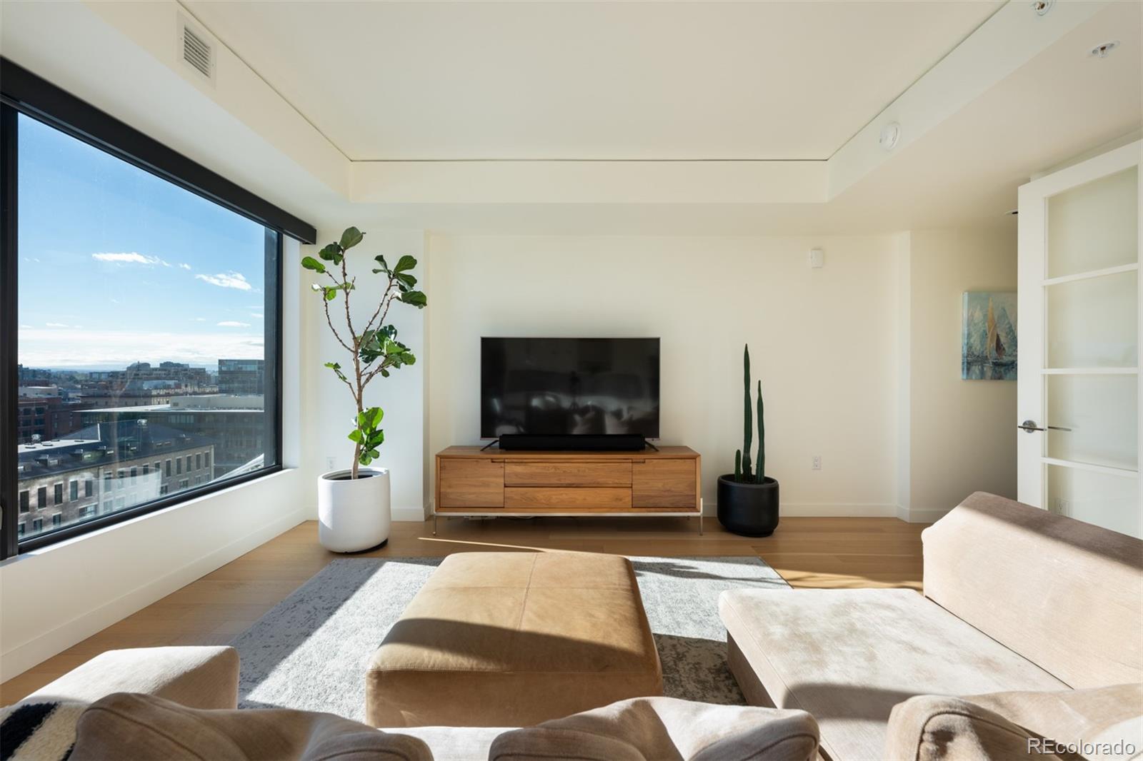 MLS Image #5 for 1750  wewatta street,denver, Colorado