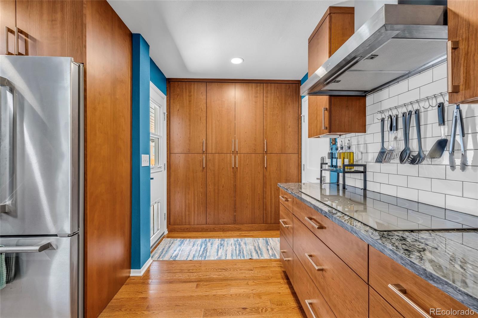 MLS Image #19 for 105 s brentwood street,denver, Colorado