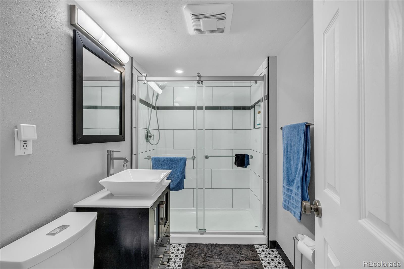 MLS Image #25 for 105 s brentwood street,denver, Colorado