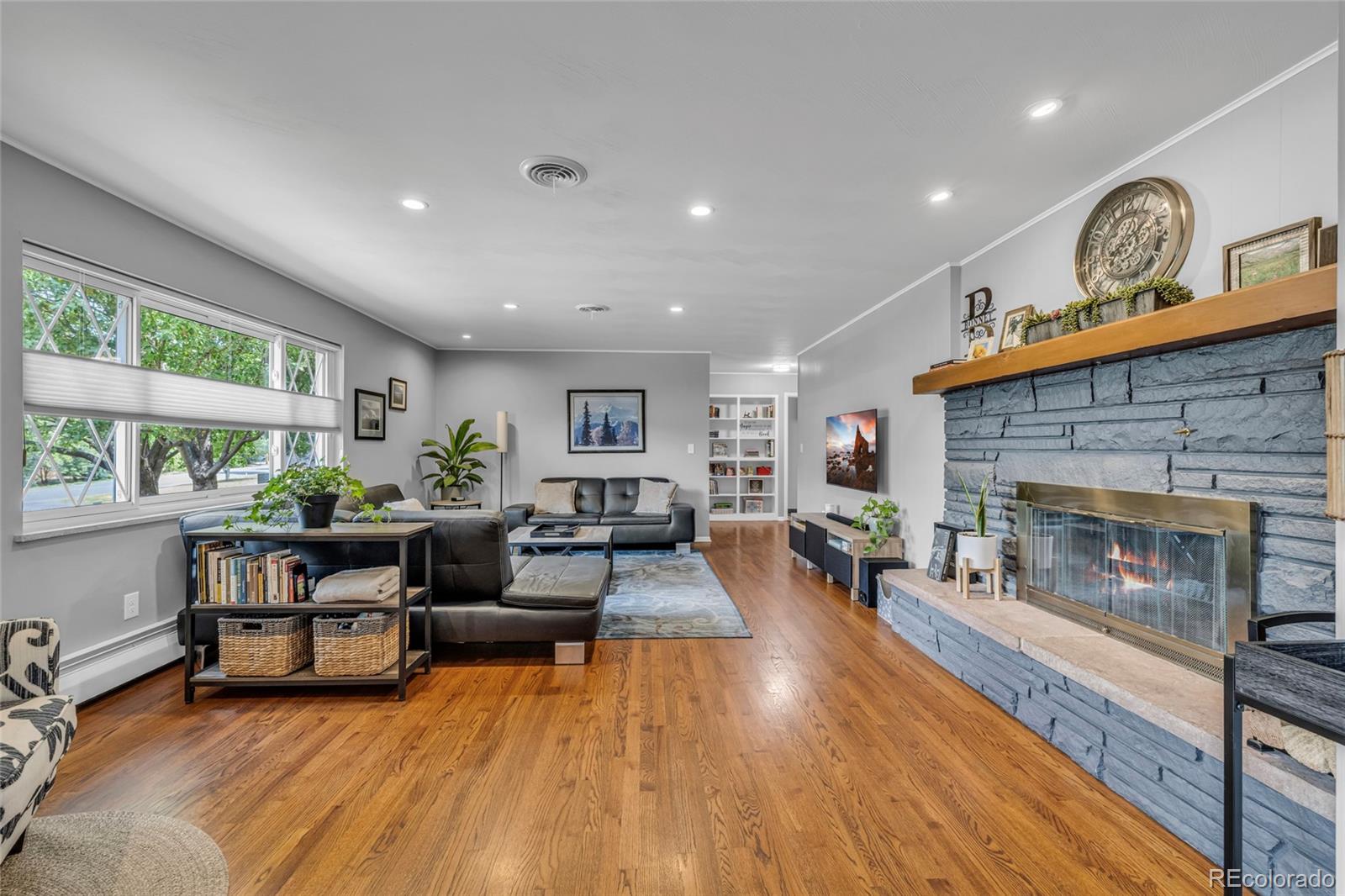 MLS Image #4 for 105 s brentwood street,denver, Colorado