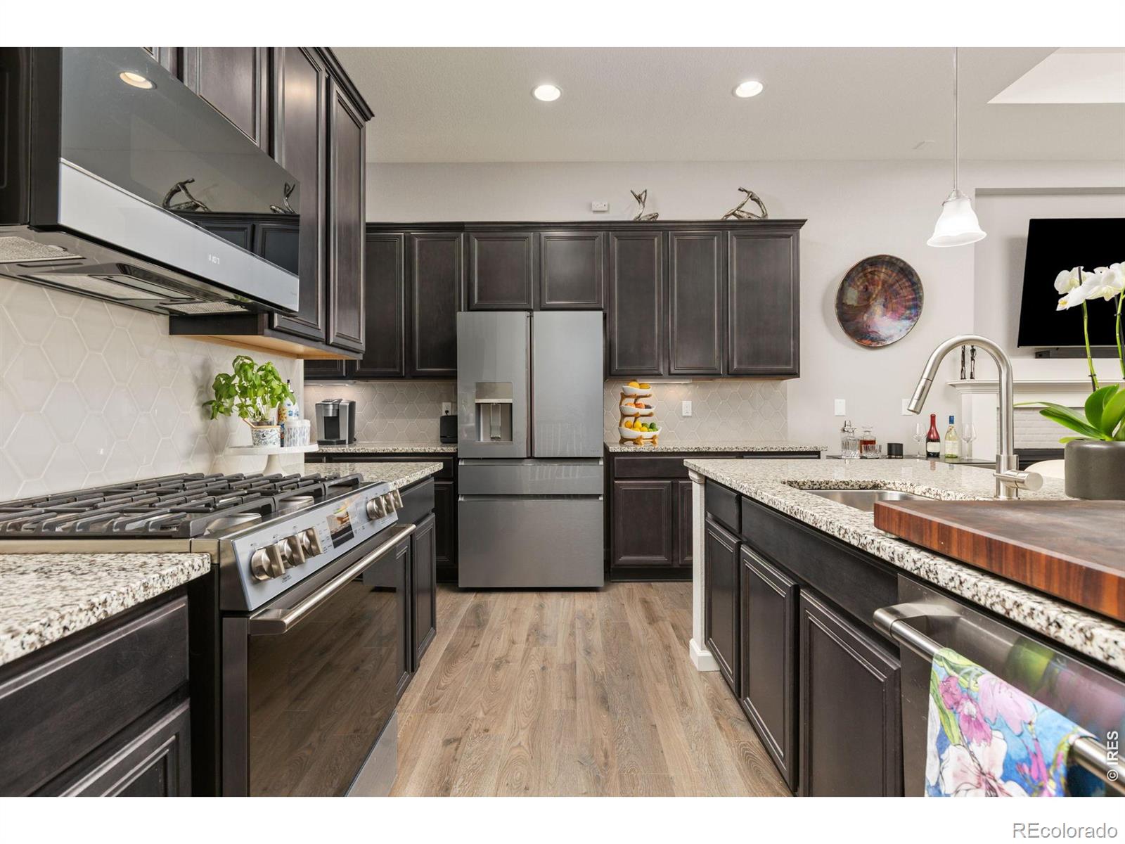 MLS Image #6 for 2603  reserve court,erie, Colorado