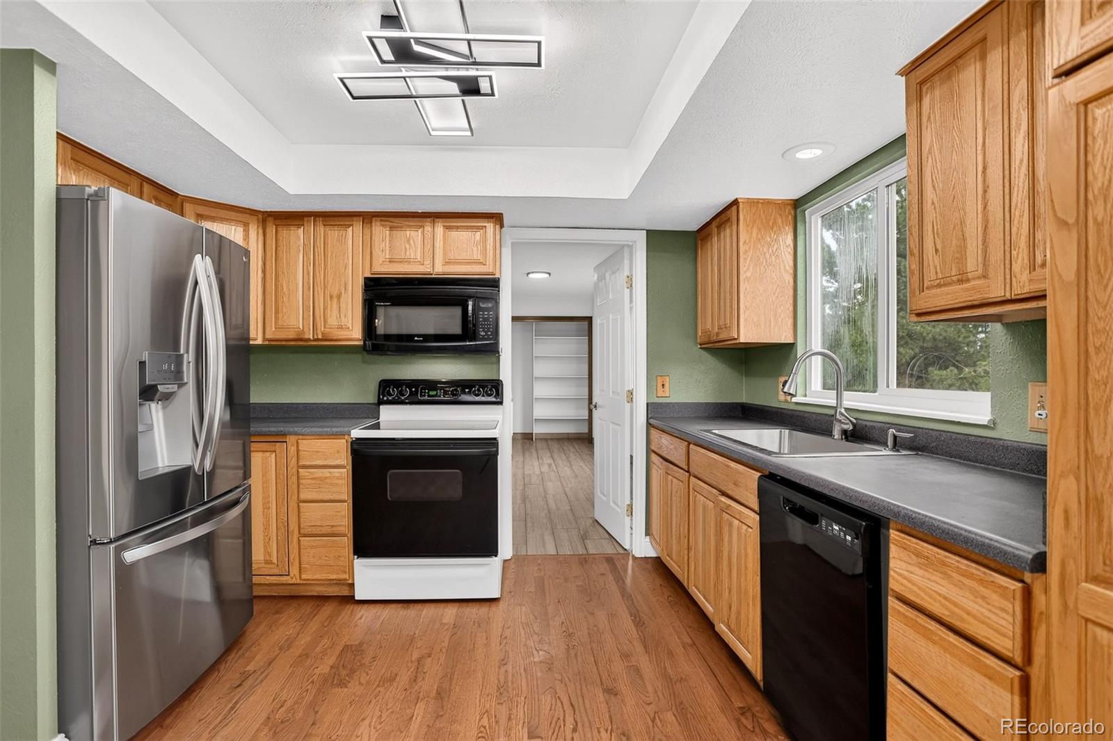 MLS Image #3 for 18225 e lehigh place,aurora, Colorado