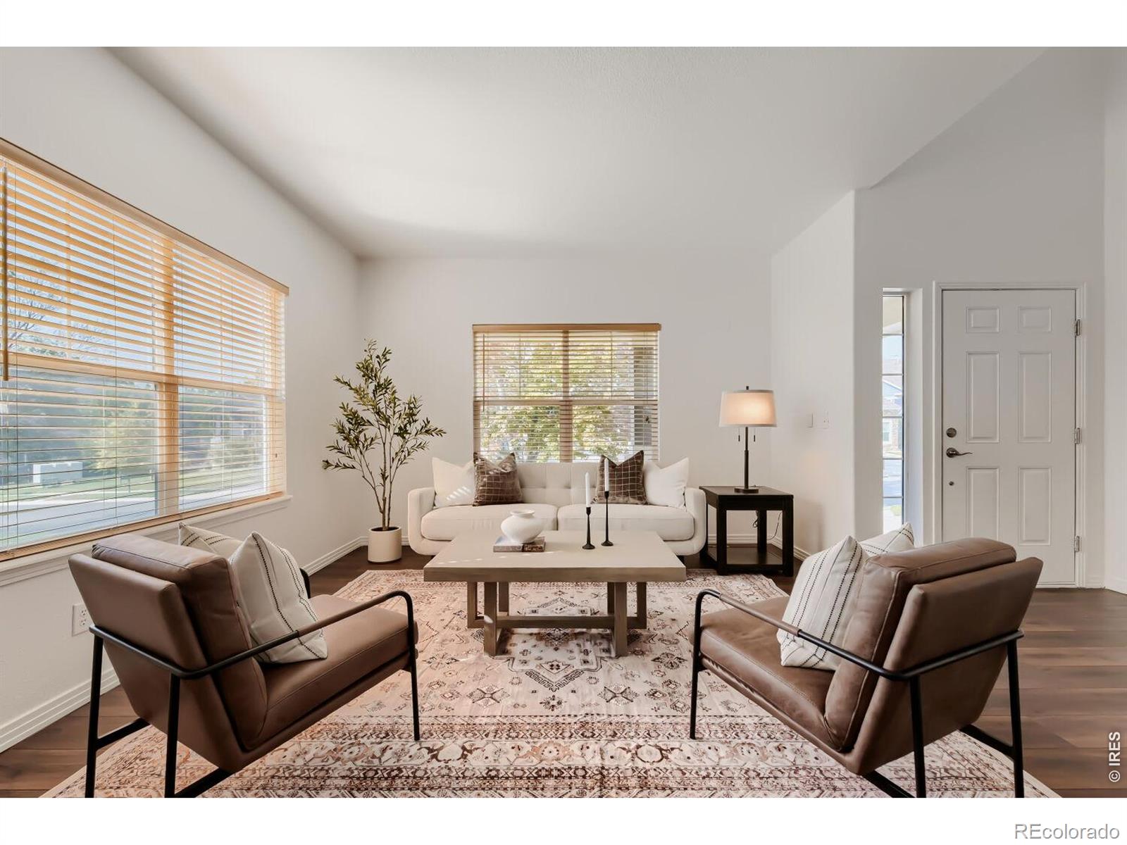 MLS Image #3 for 14338  lakeview lane,broomfield, Colorado
