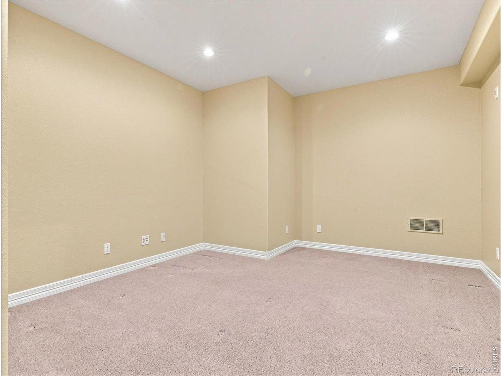 MLS Image #35 for 5809  park ridge court,fort collins, Colorado