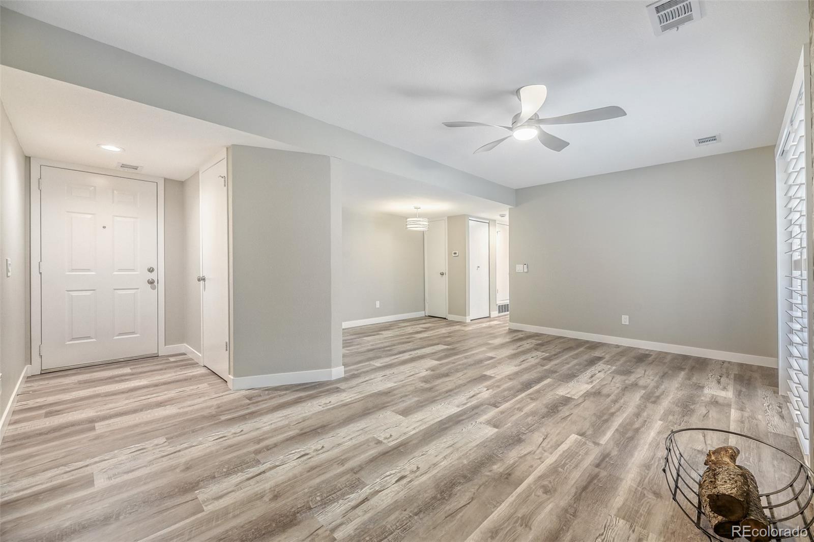 MLS Image #2 for 1314 s cathay court 102,aurora, Colorado
