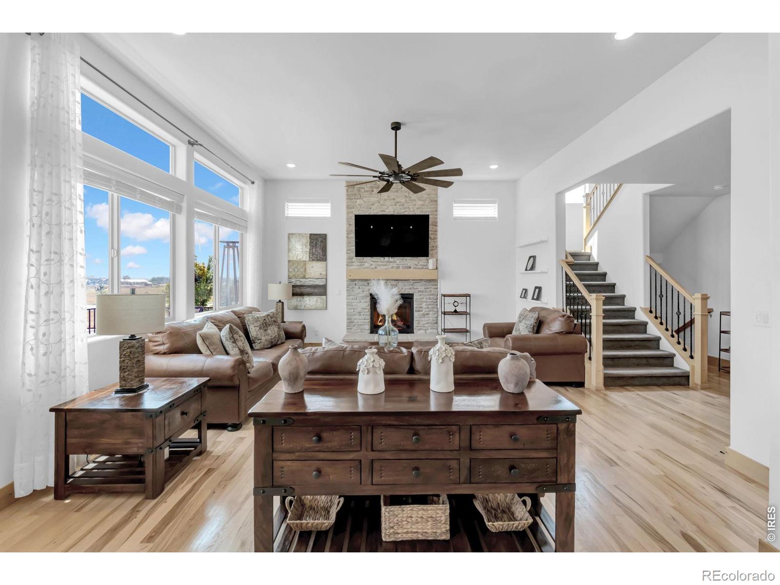 MLS Image #11 for 1699  corby drive,windsor, Colorado