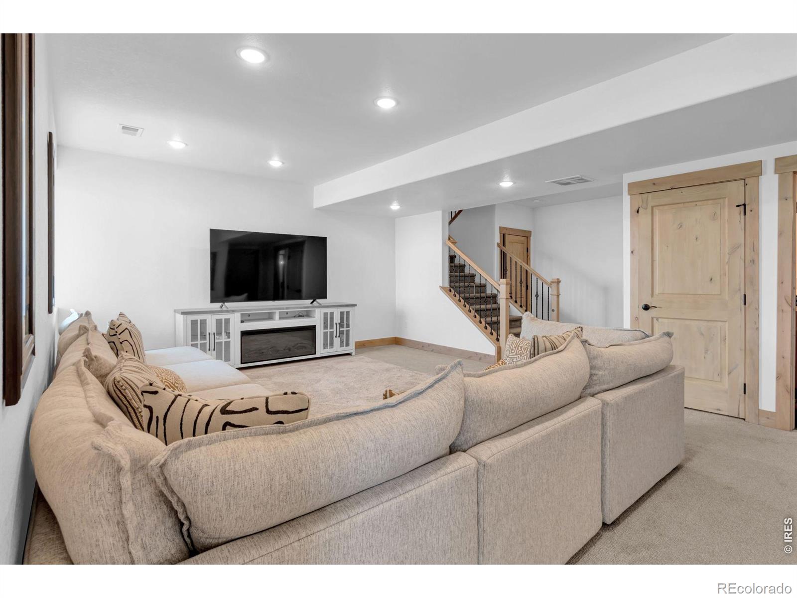 MLS Image #33 for 1699  corby drive,windsor, Colorado