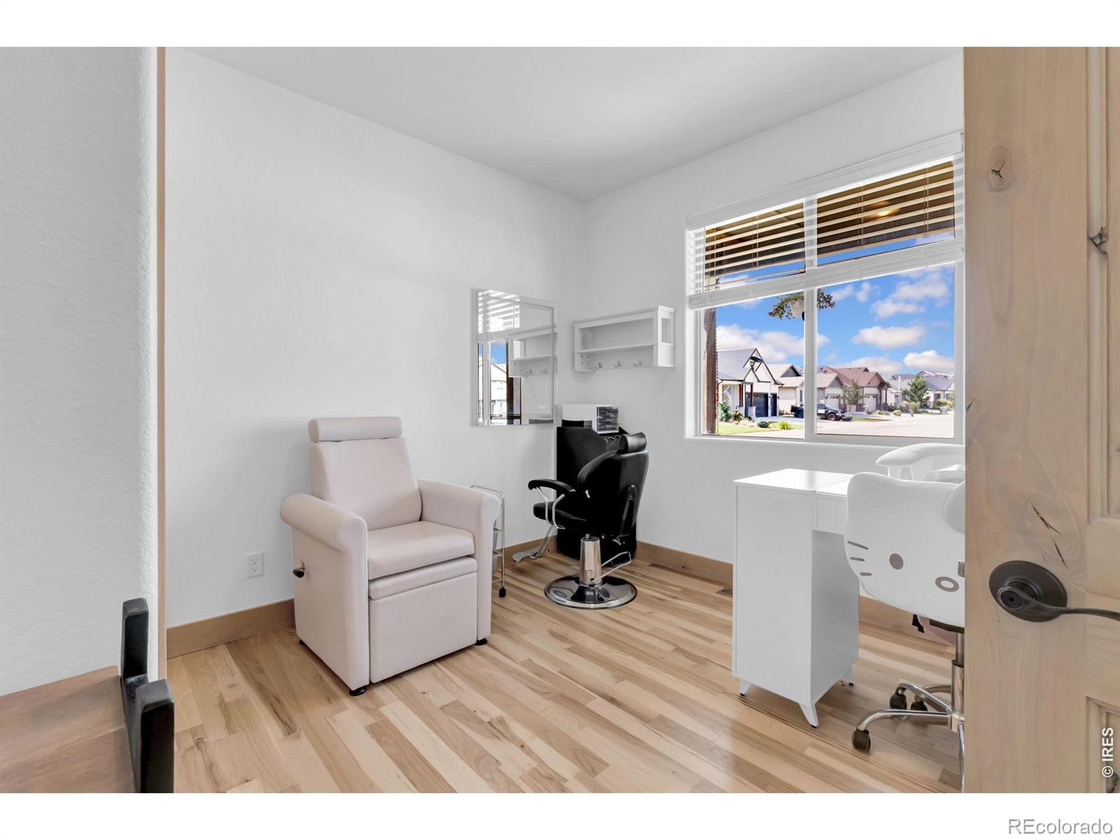MLS Image #5 for 1699  corby drive,windsor, Colorado