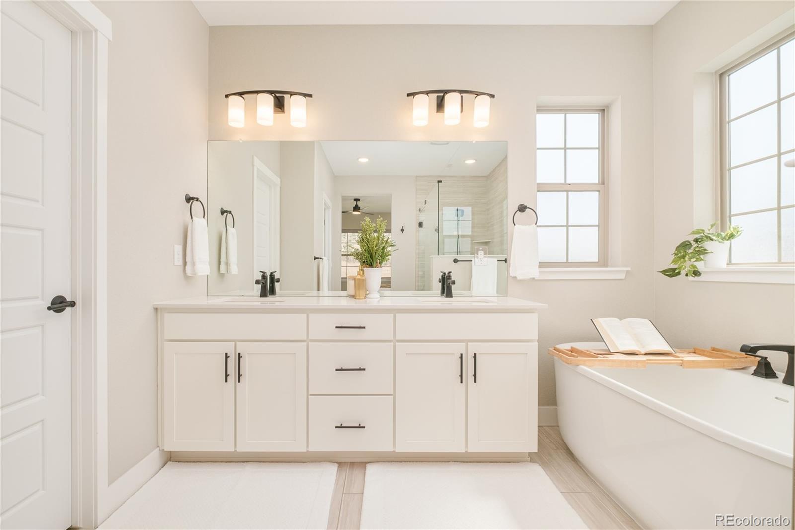 MLS Image #20 for 2175 s poppy street,denver, Colorado